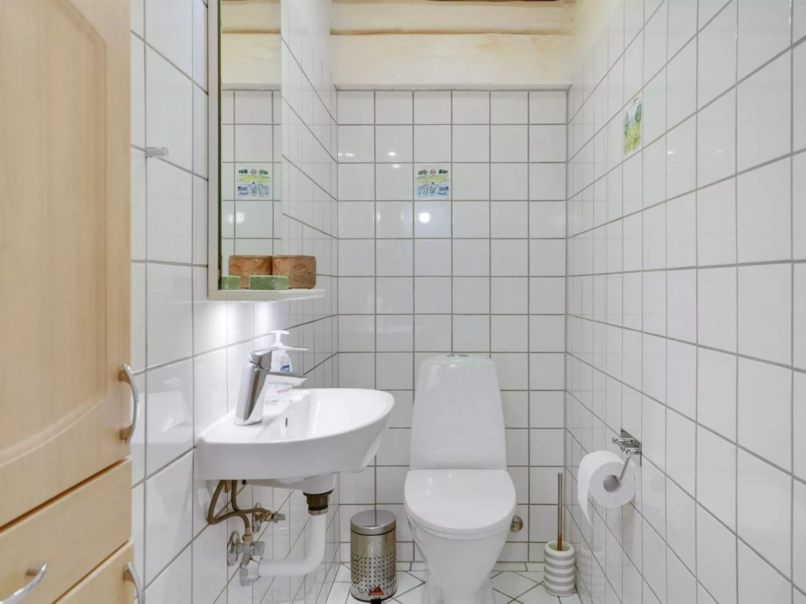 "Ilkka" - 220m from the sea - Binnen