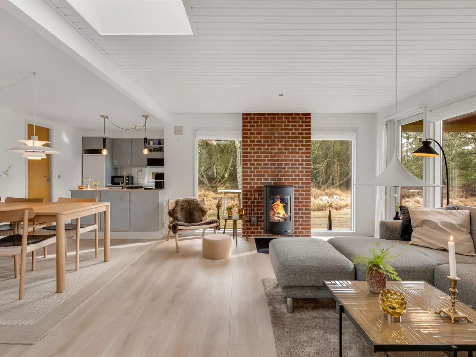 "Leonor" - 1.8km from the sea - Binnen