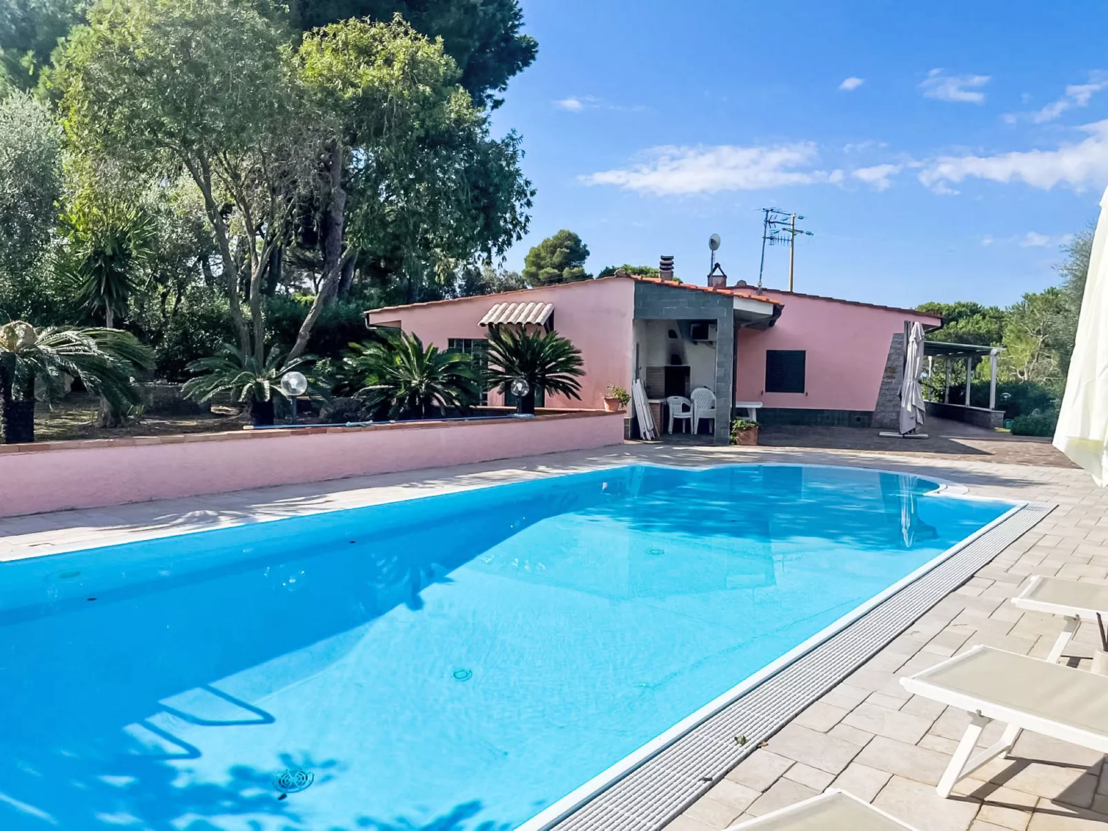 Villa Cecilia - Buiten