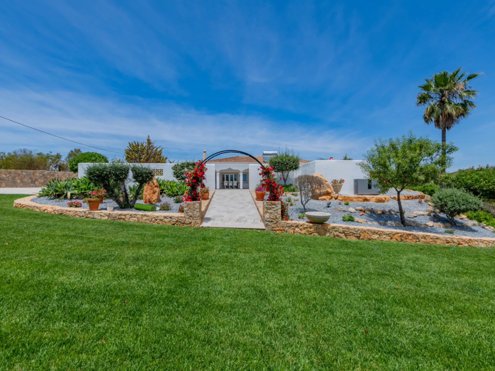 V4 Águia Vermelha - Buiten