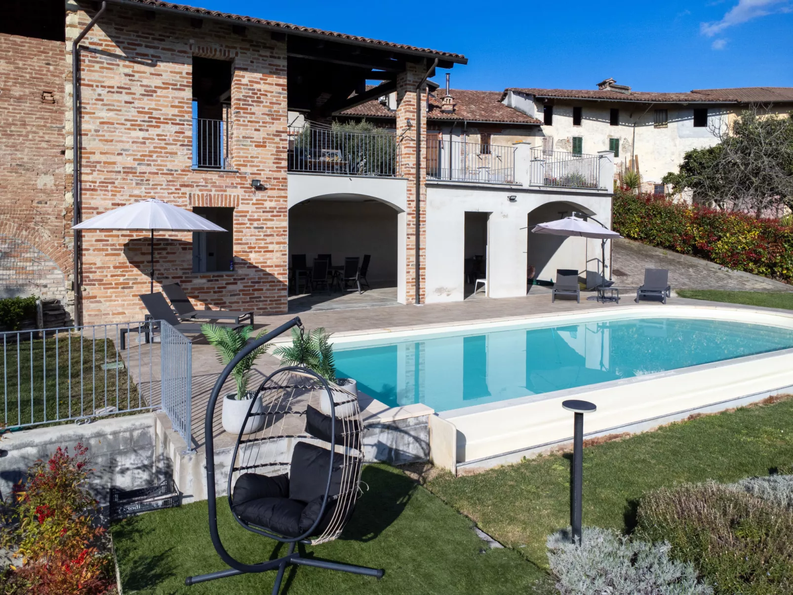 Nonna Maria del Pio - Buiten