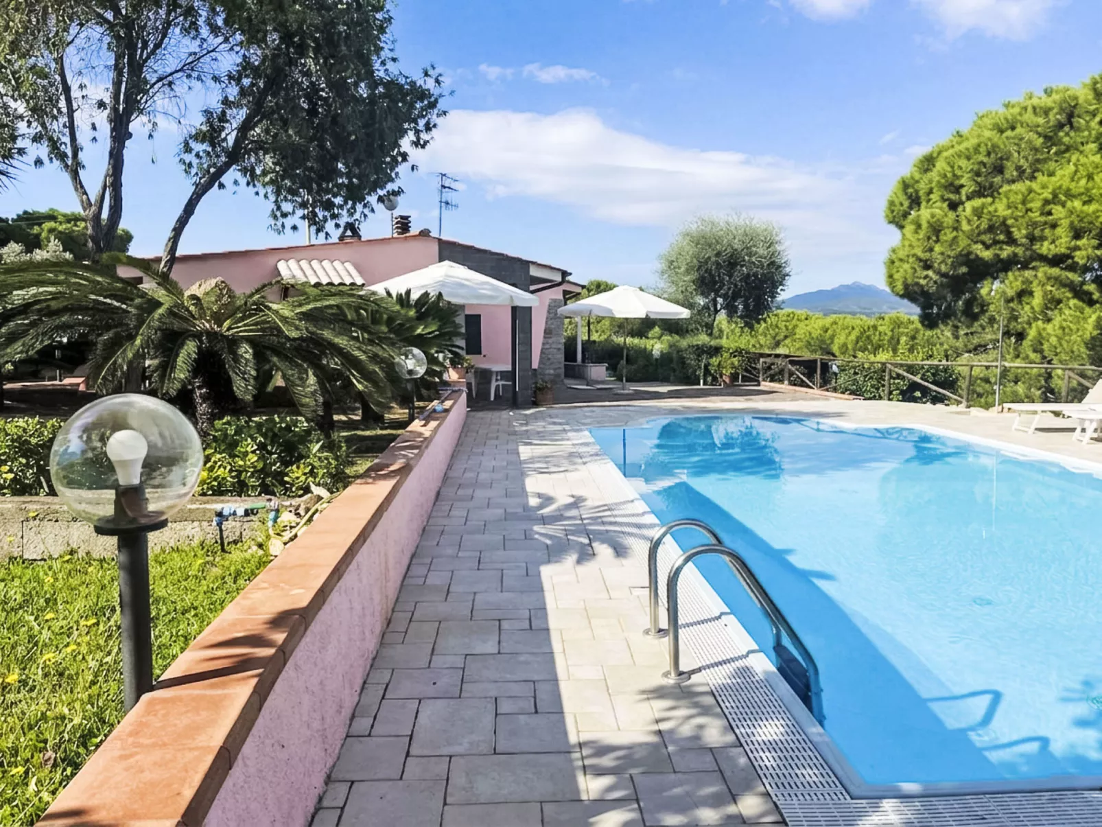 Villa Cecilia - Buiten