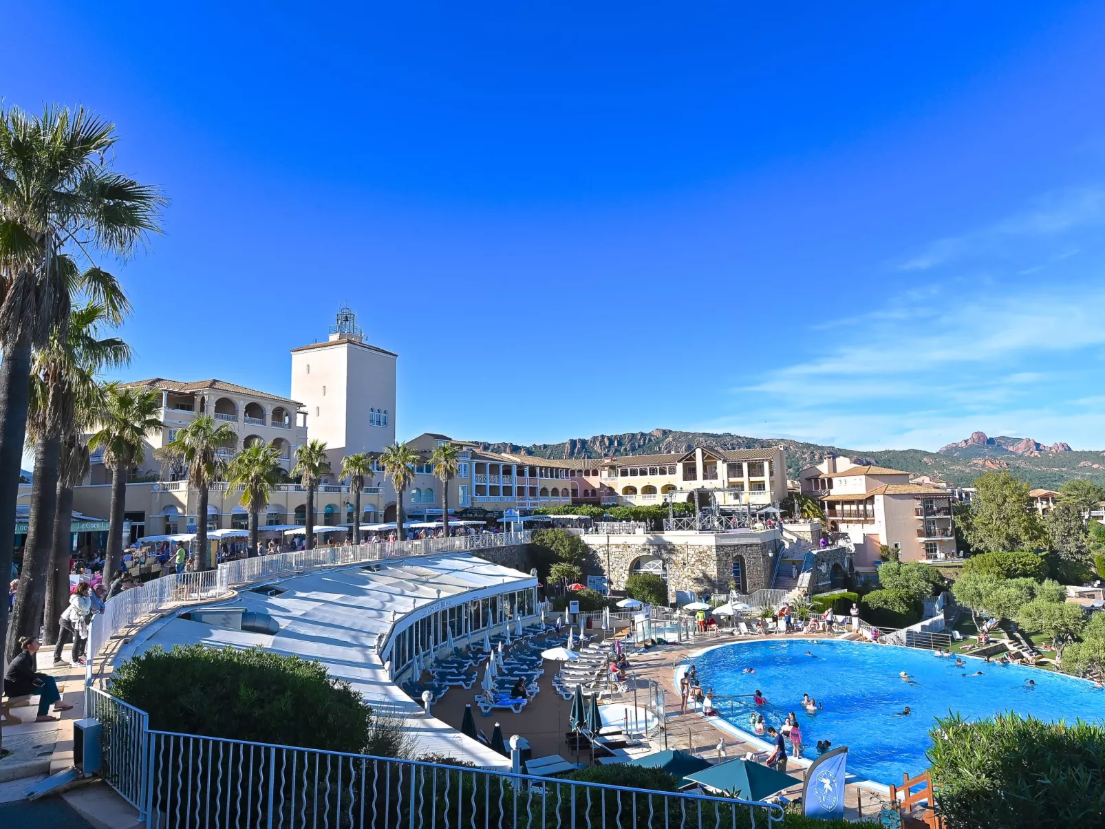 Village Cap Estérel - L'Esquinade - Buiten