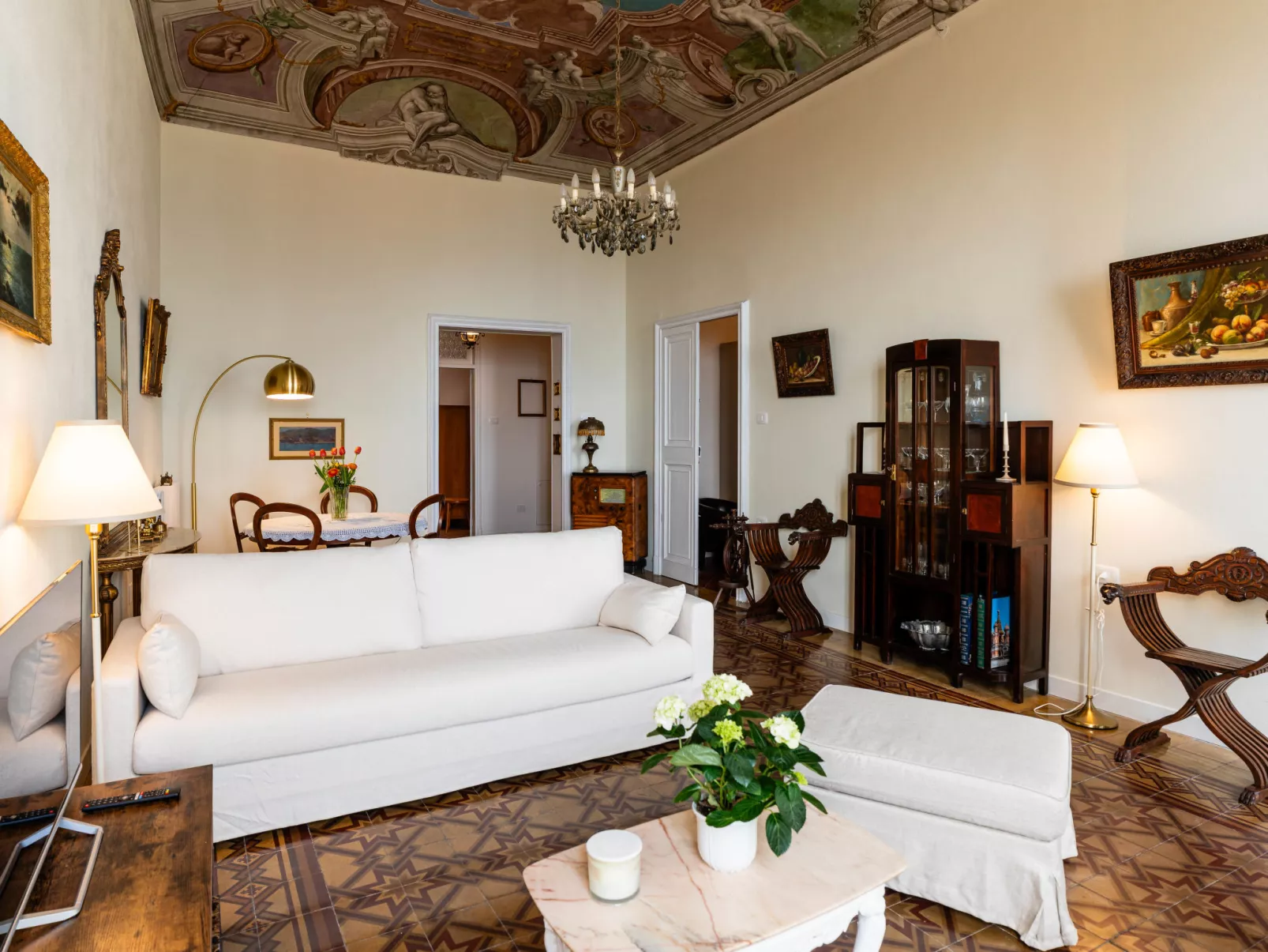 Casa Dea Diana - Binnen