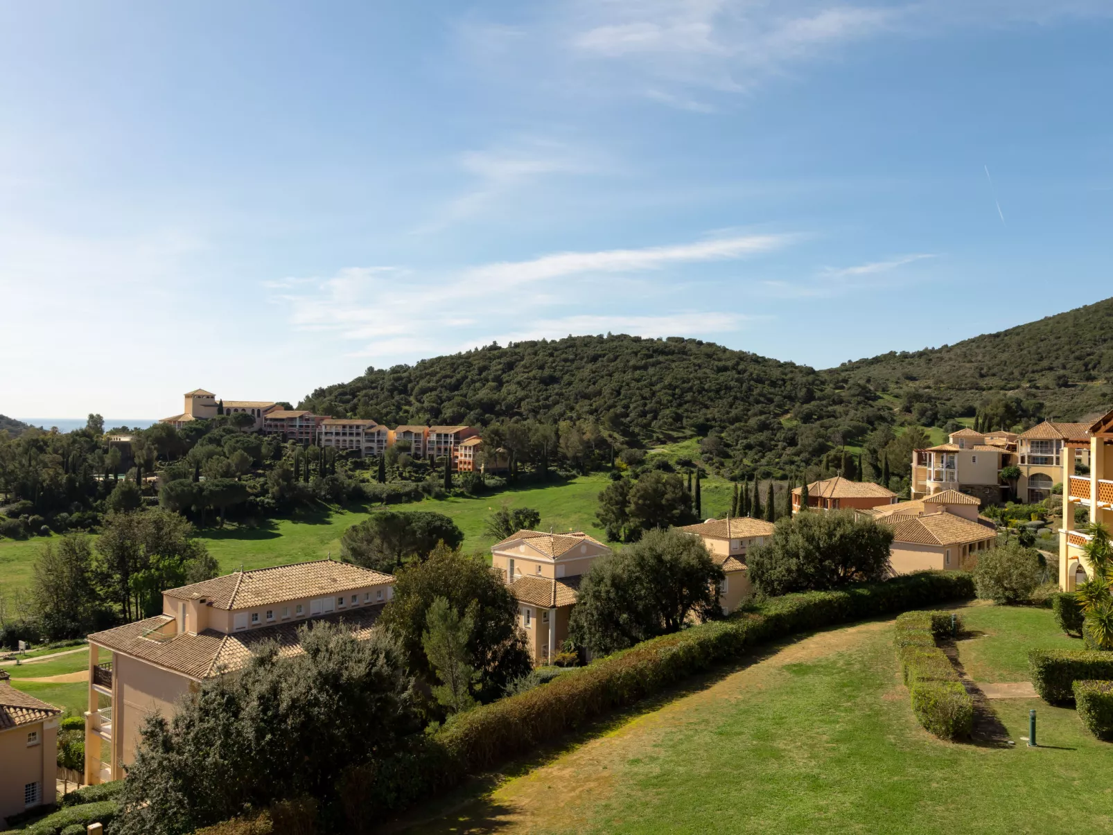 Village Cap Estérel - L'Esquinade - Buiten