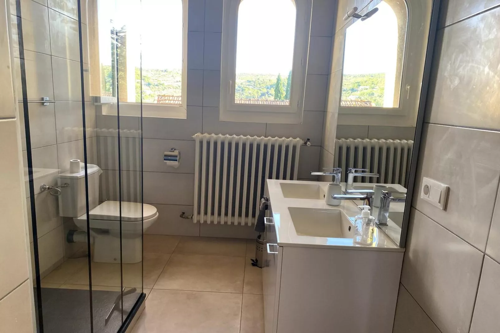 Grande Maison et piscine privée - Badkamer