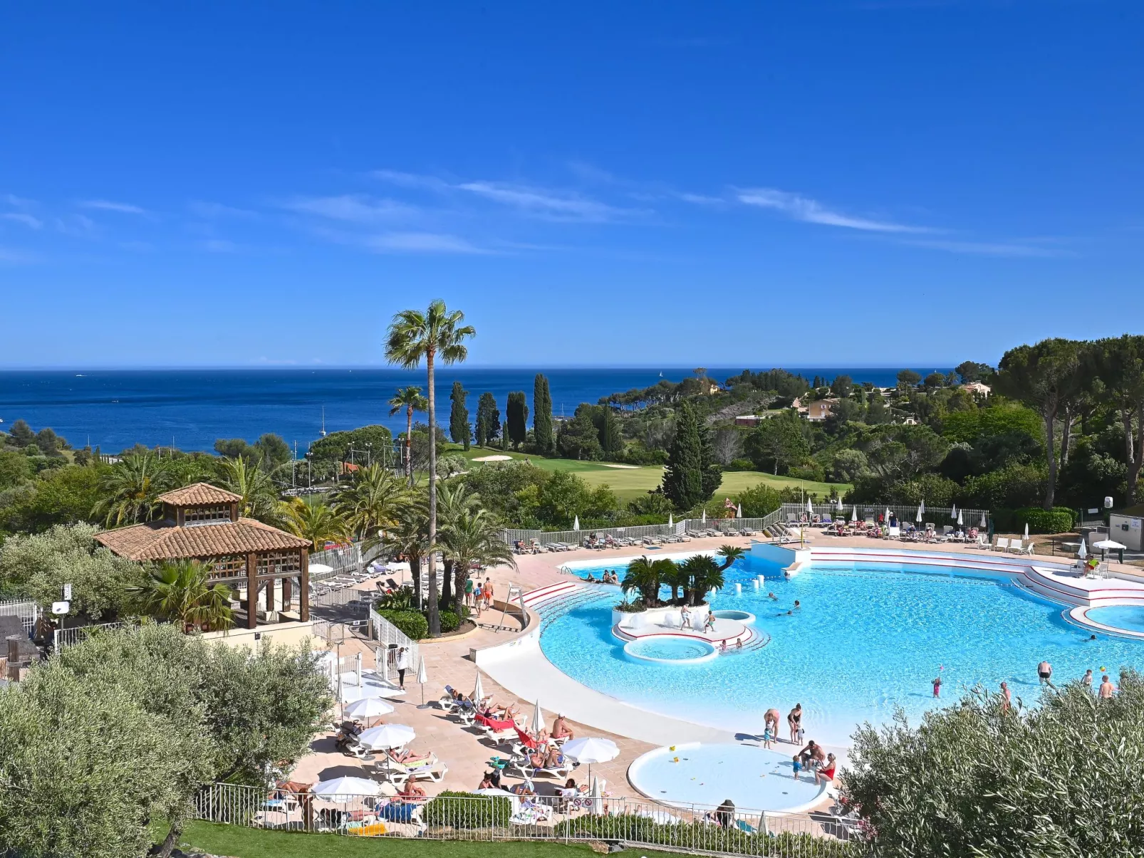 Village Cap Estérel - L'Esquinade - Buiten