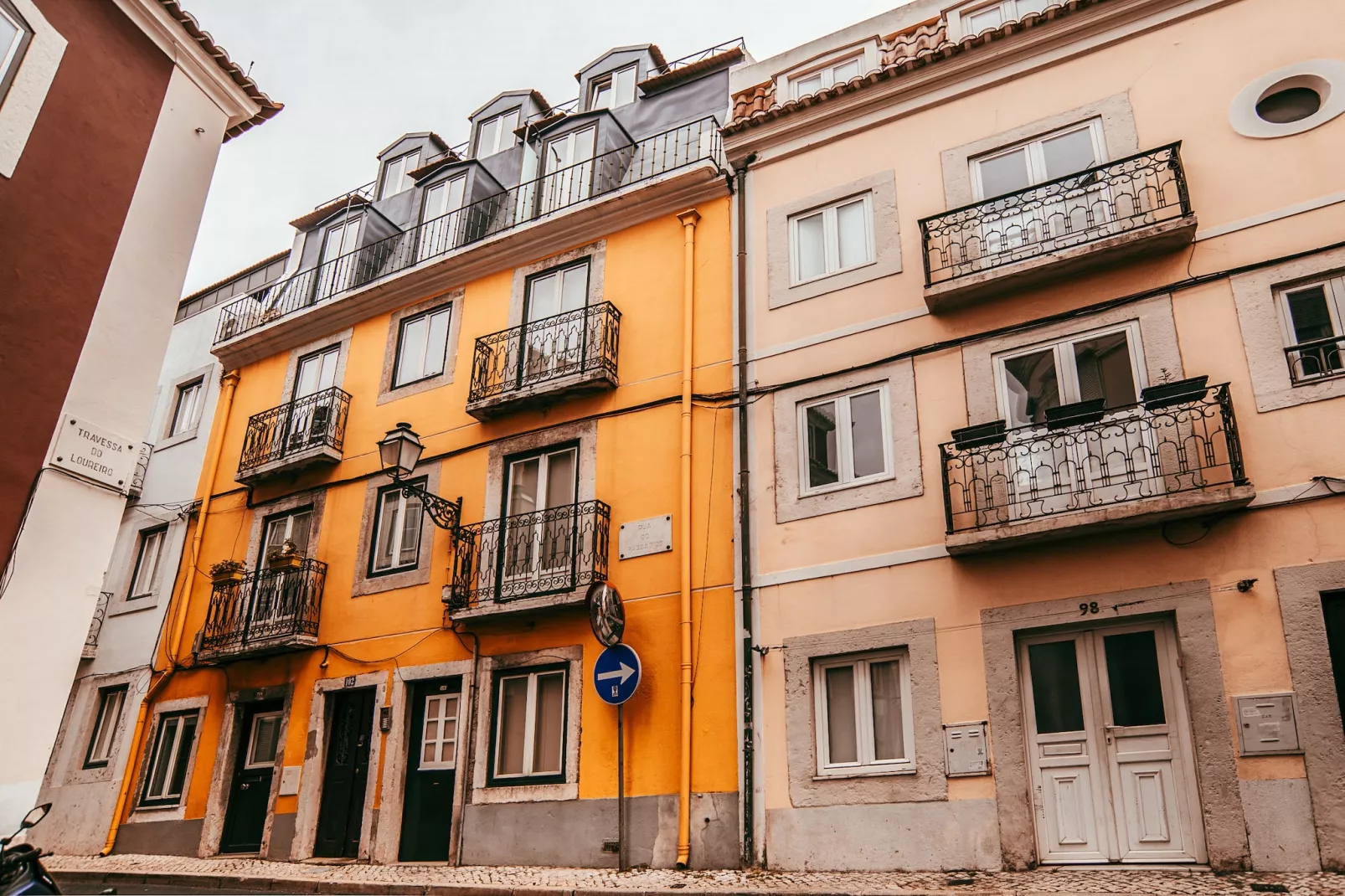 Central & Typical Lisboa by GT House