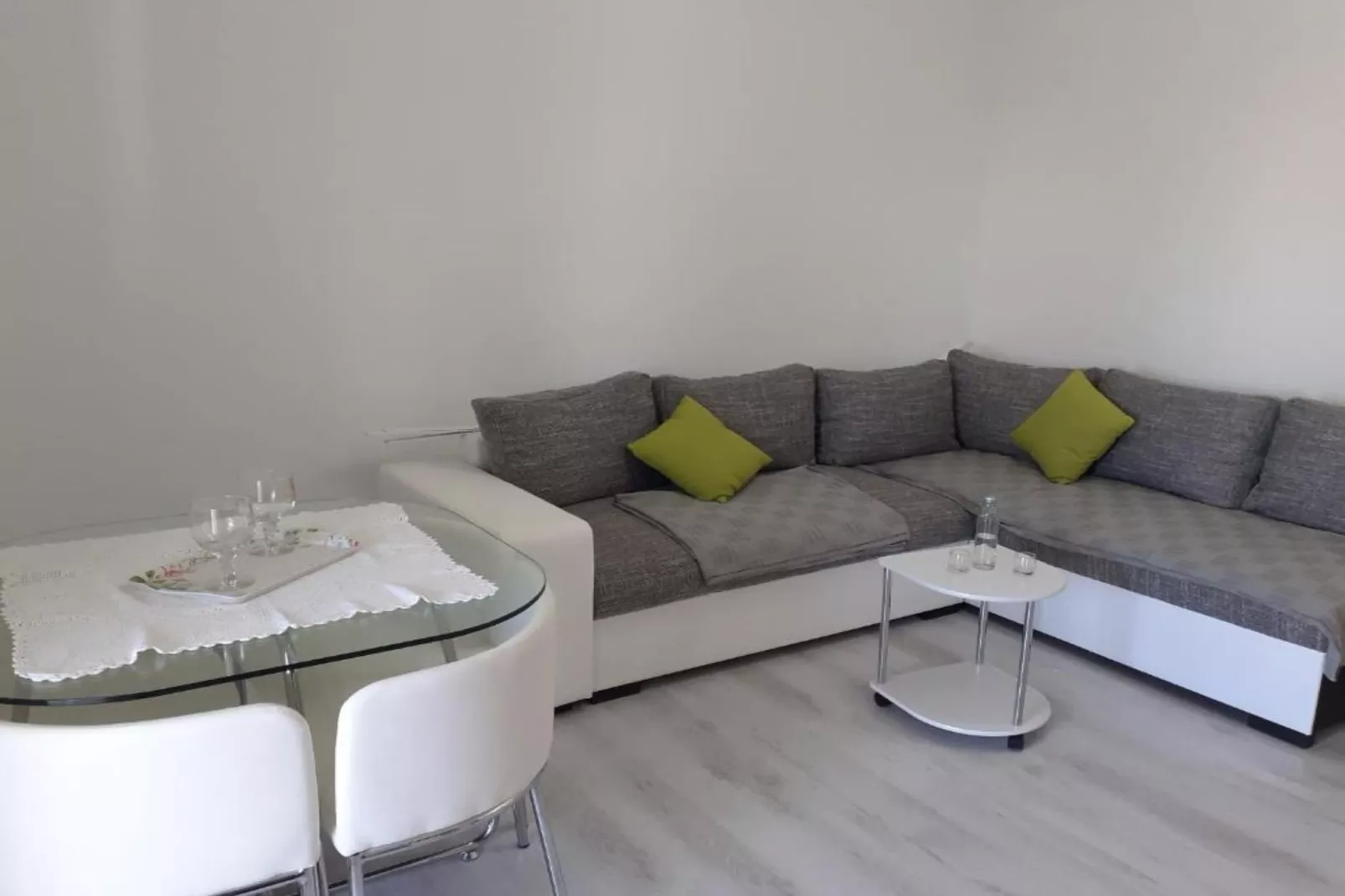 Charming Apartment Dokoza - MARINA IV - Two Bedroom Apartment with Sea View