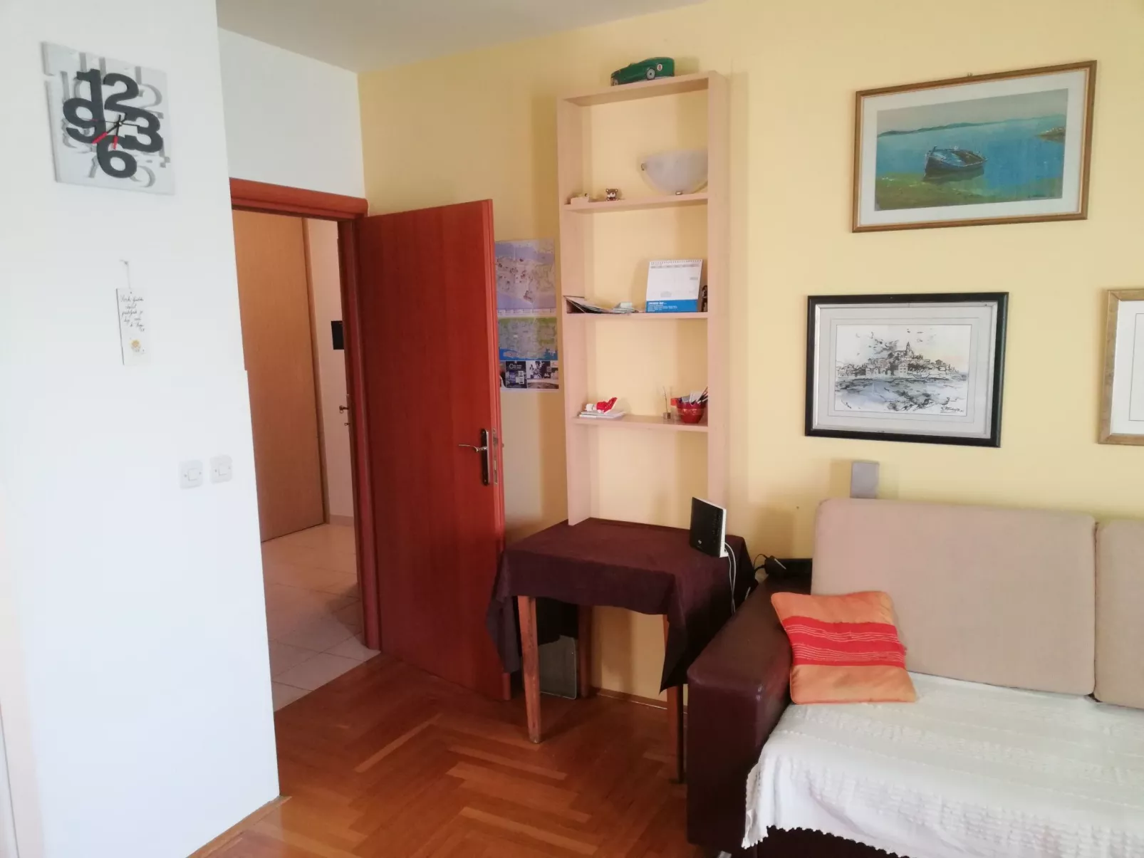 Zentrale Ferienwohnung mit überdachtem Balkon - Image-tags.info