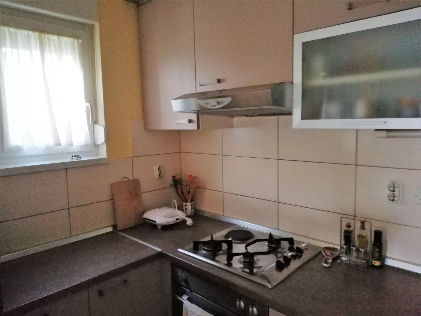 Zentrale Ferienwohnung mit überdachtem Balkon - Image-tags.info