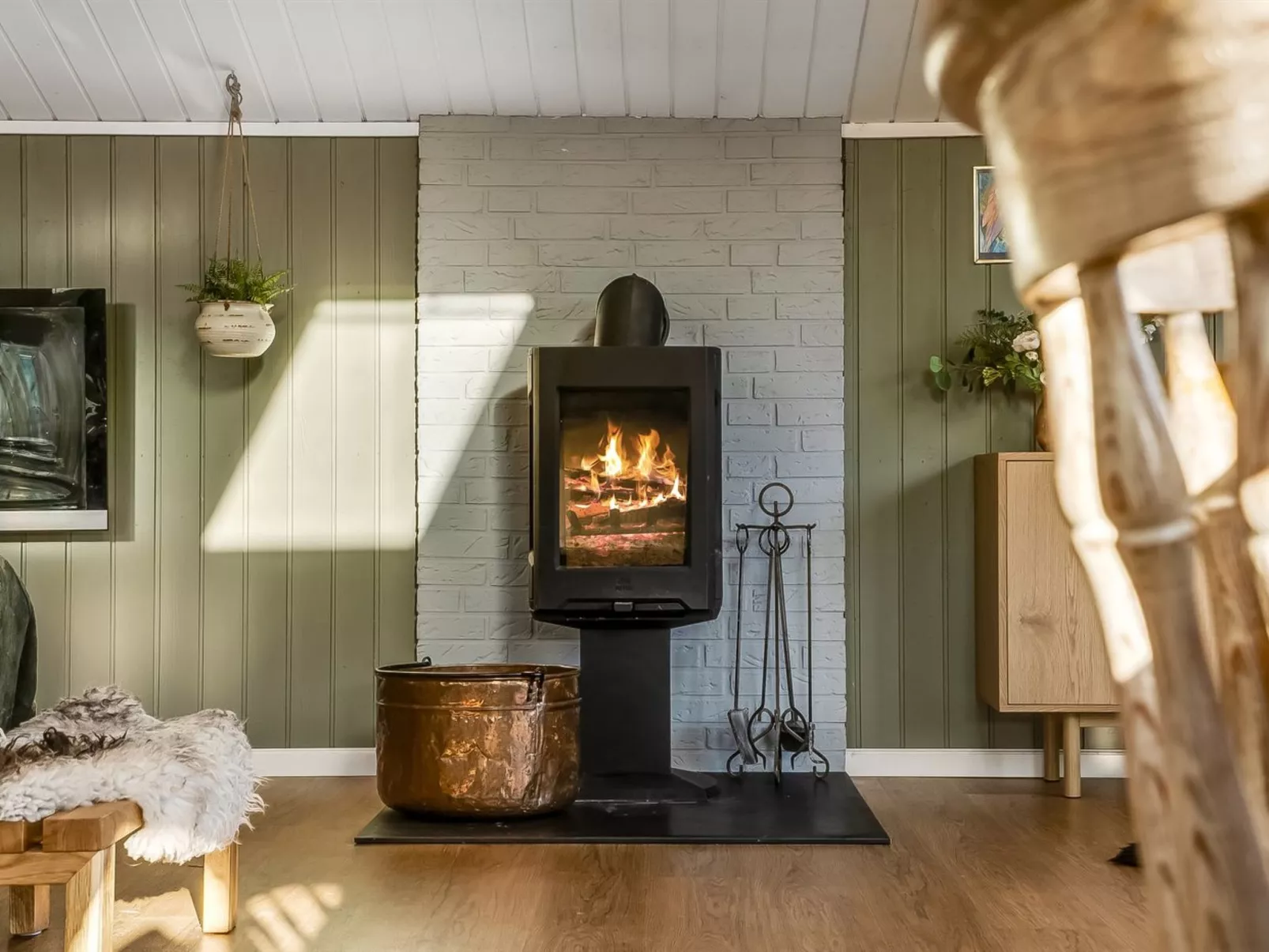 "Bedrija" -  from the sea - Binnen