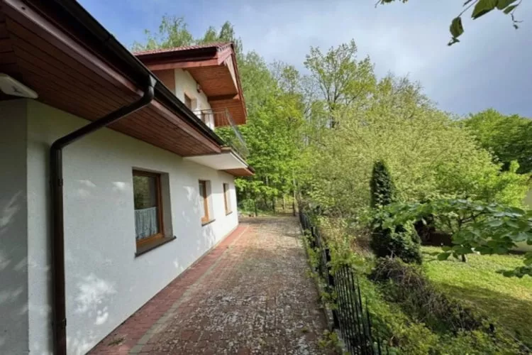 Dom w Kretowinach dla 8 osób - Tuinen zomer