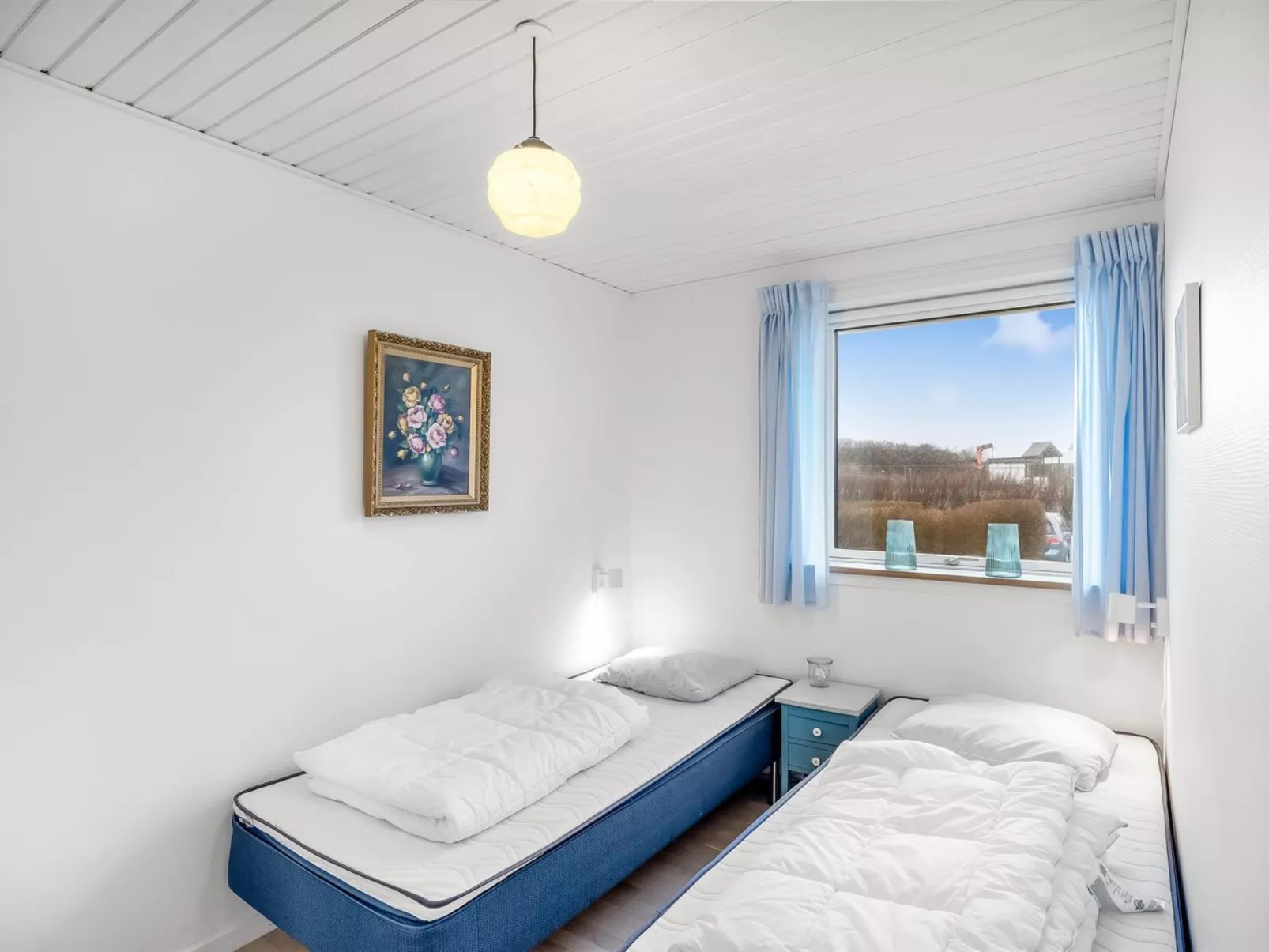 "Heida" - 1.5km from the sea - Binnen