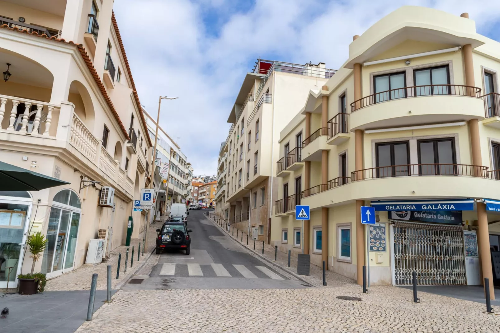 Sesimbra Beach Apartment by GT House - Buitenkant zomer