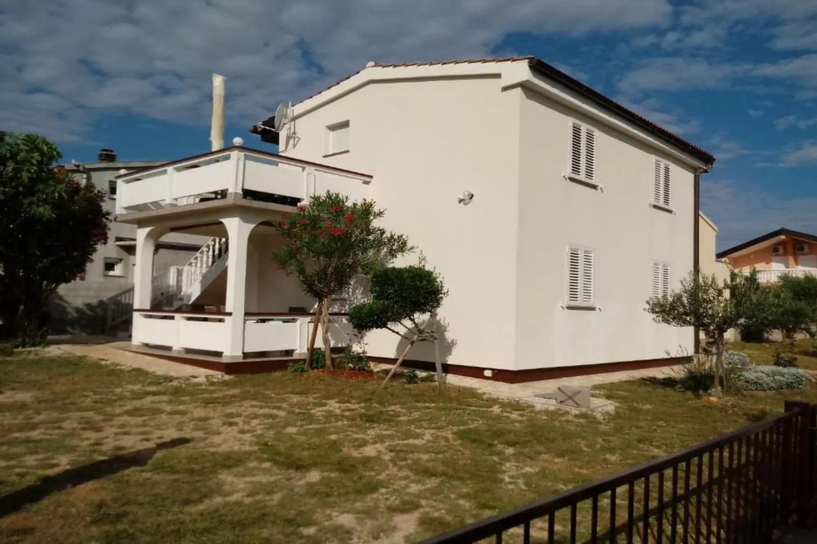 Charming Apartments Dokoza Vir - Two Bedroom Apartment in Ground Floor - Buitenlucht
