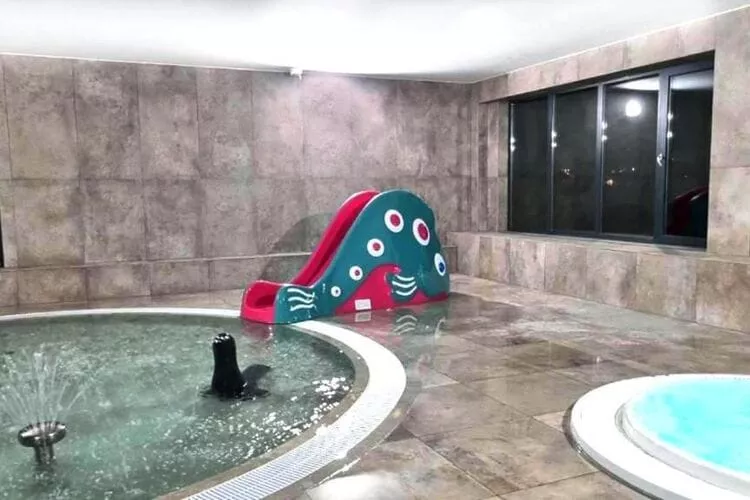 	Apartament Spadochroniarzy 8/30 Dziwnów-Zwembad