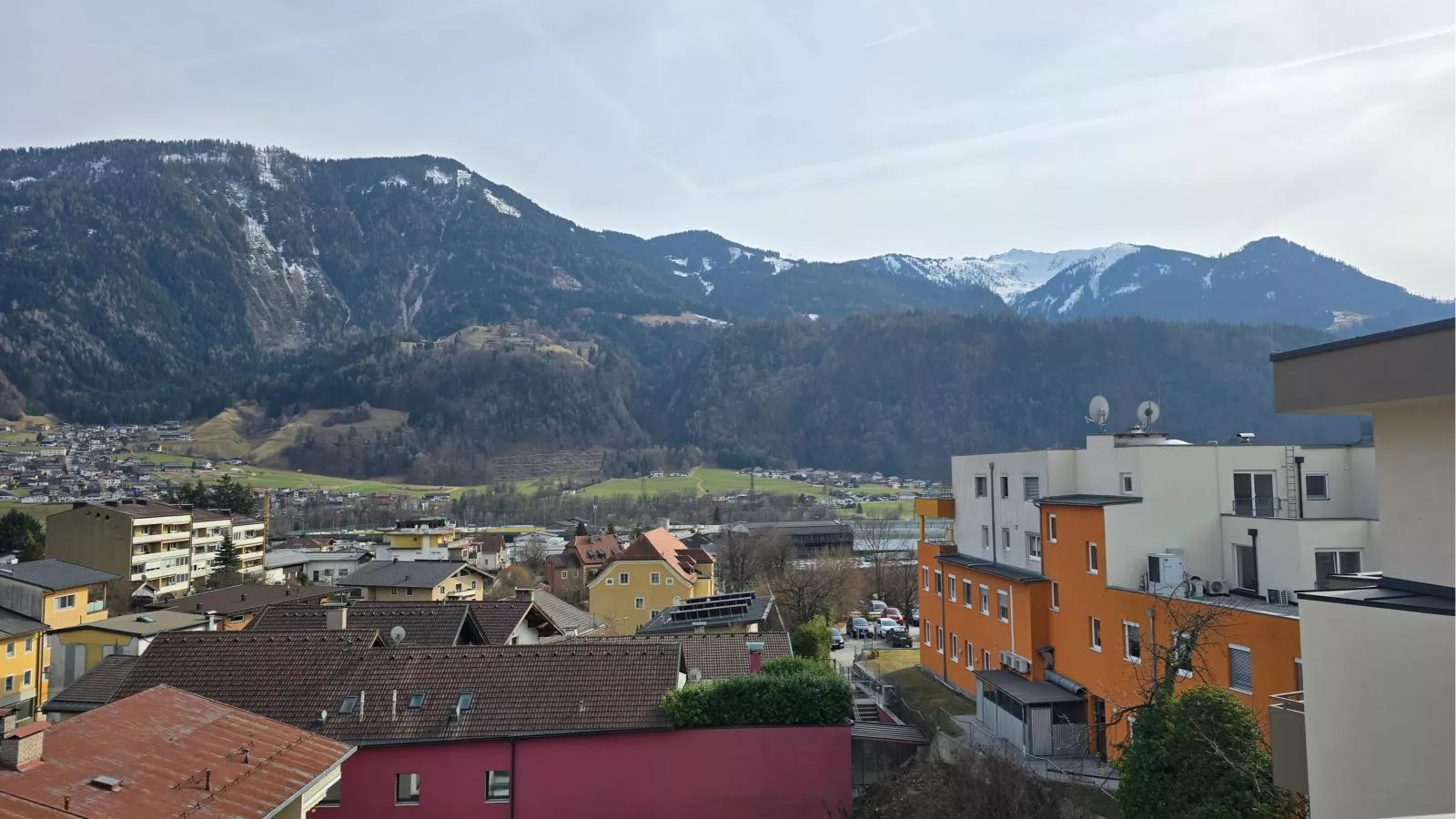 City Apartments Jenbach Top 12 Top13 - Uitzicht zomer