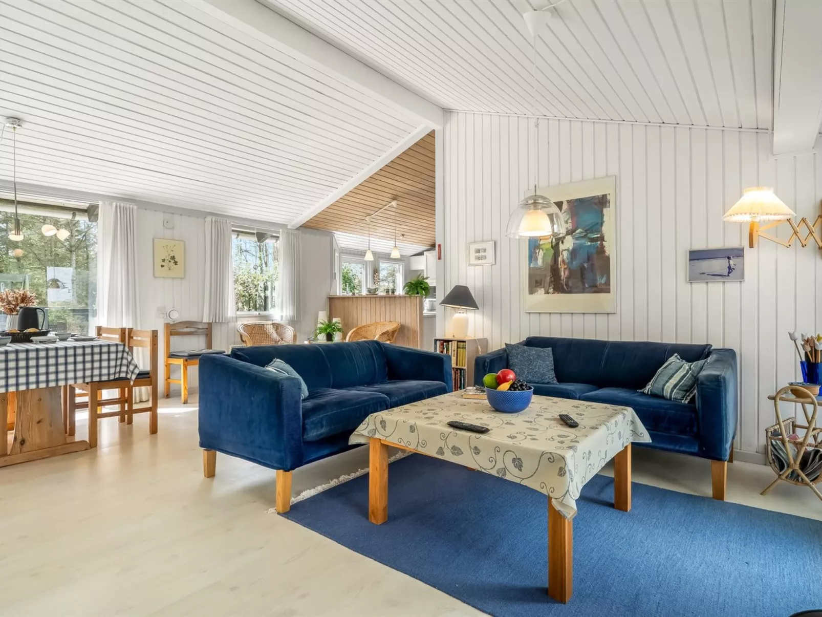 "Saila" - 1.2km from the sea - Binnen