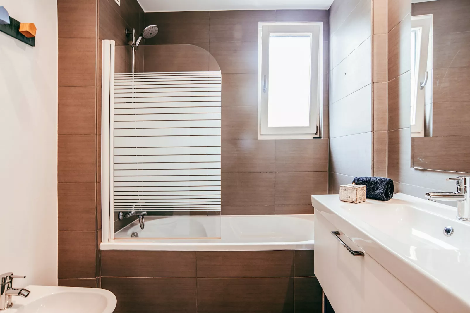 Central & Typical Lisboa by GT House - Badkamer