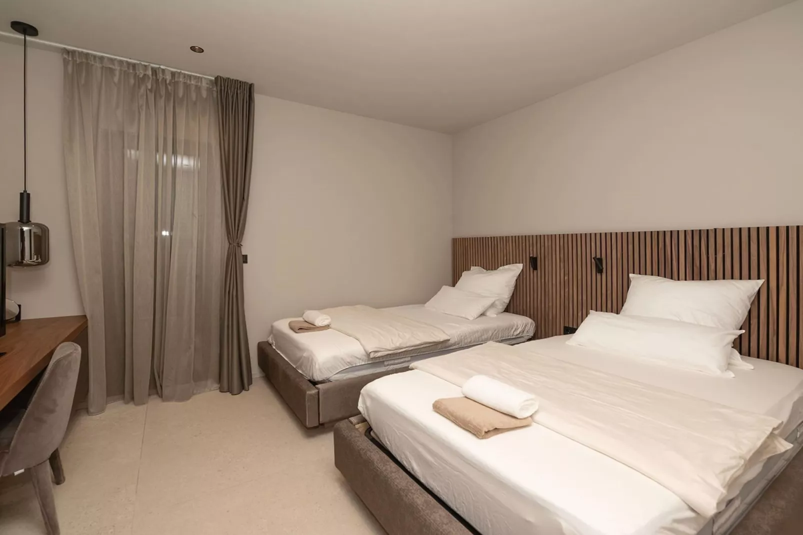 Luxury Beachfront Villa Malia Trogir with Pool - Slaapkamer