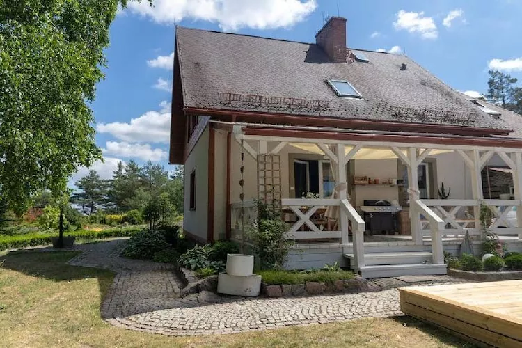 Dom wakacyjny z basenem w Kielnie - Buitenkant zomer