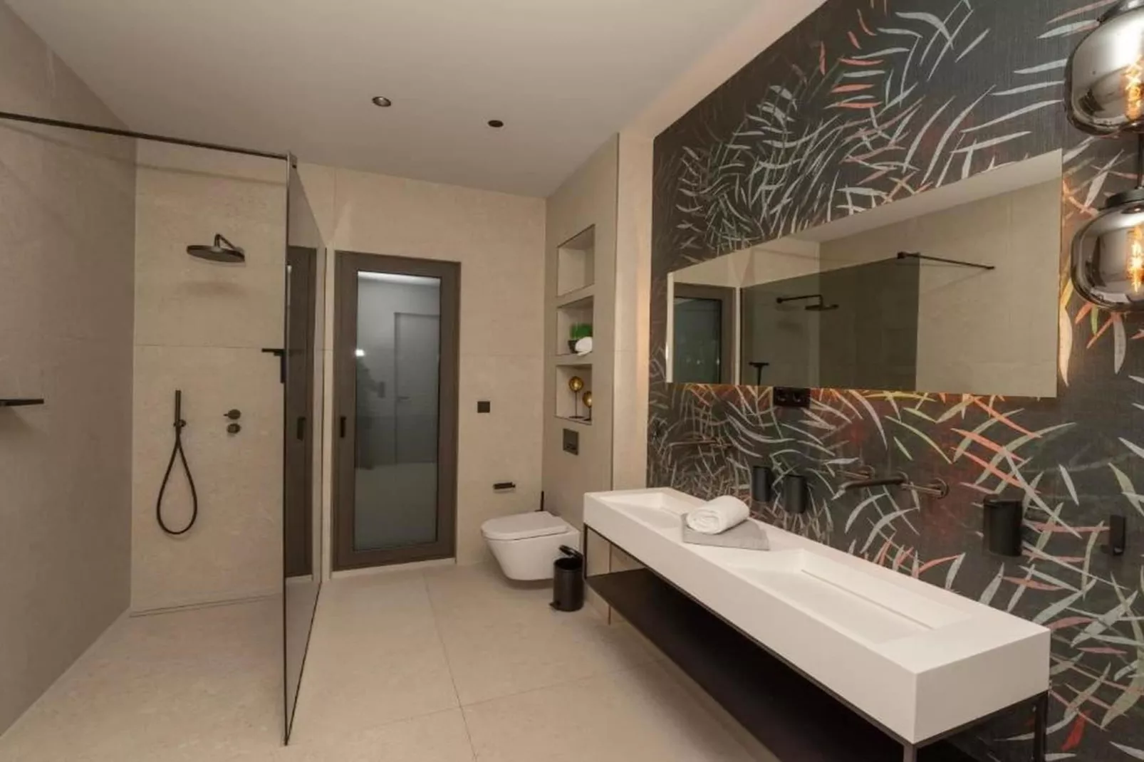 Luxury Beachfront Villa Malia Trogir with Pool - Badkamer