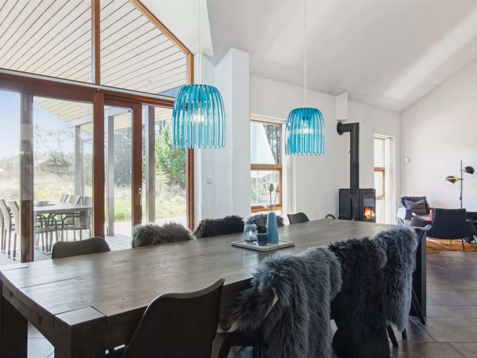"Maiti" - 300m from the sea - Binnen