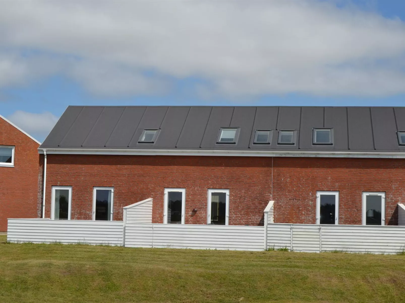 "Nayana" - 2.3km from the sea - Buiten