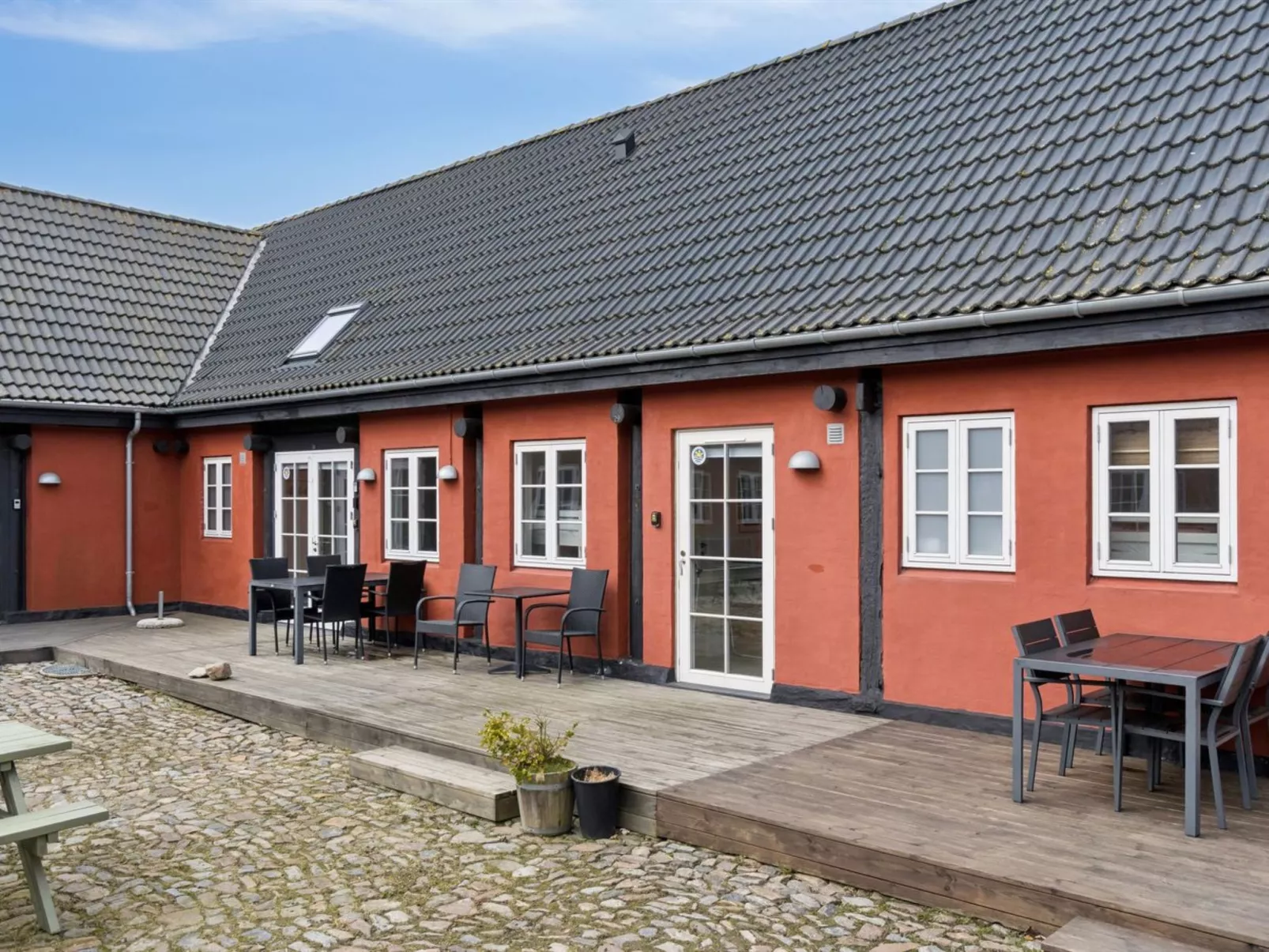 "Yaris" - 4.5km from the sea - Buiten