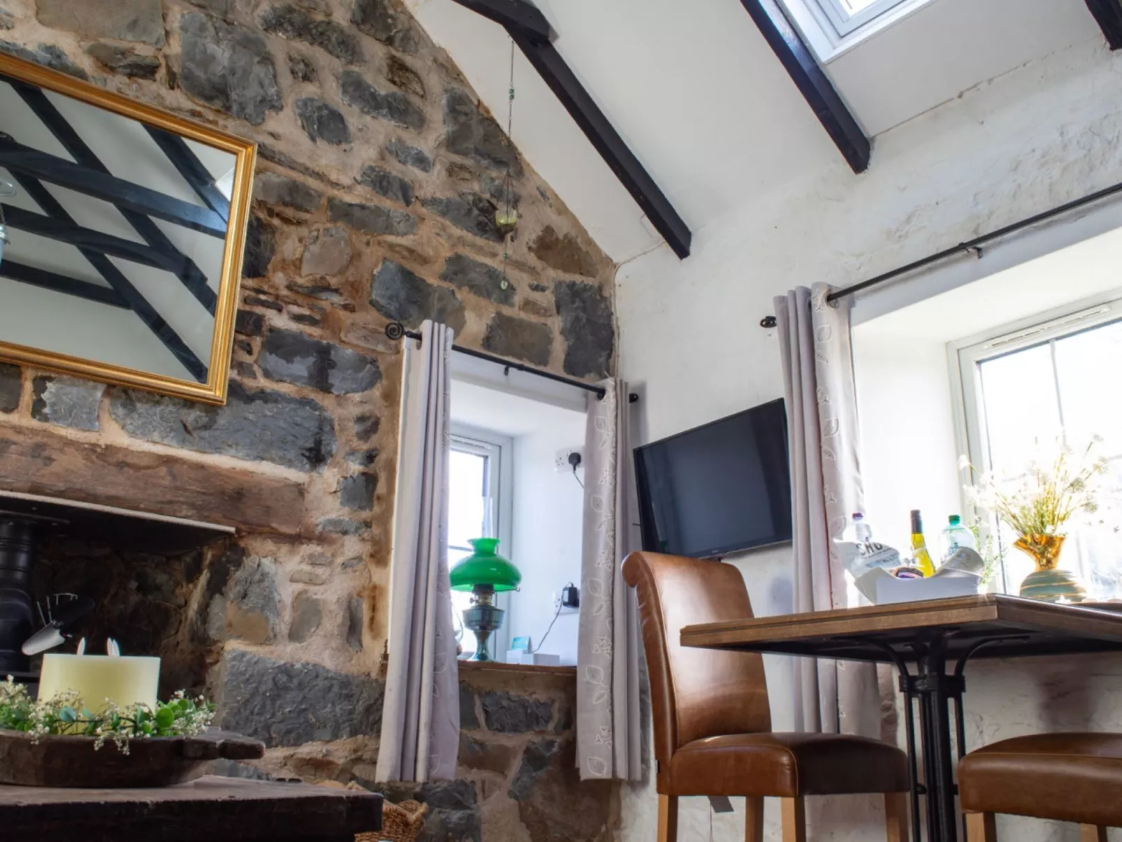 The Cottage - Binnen