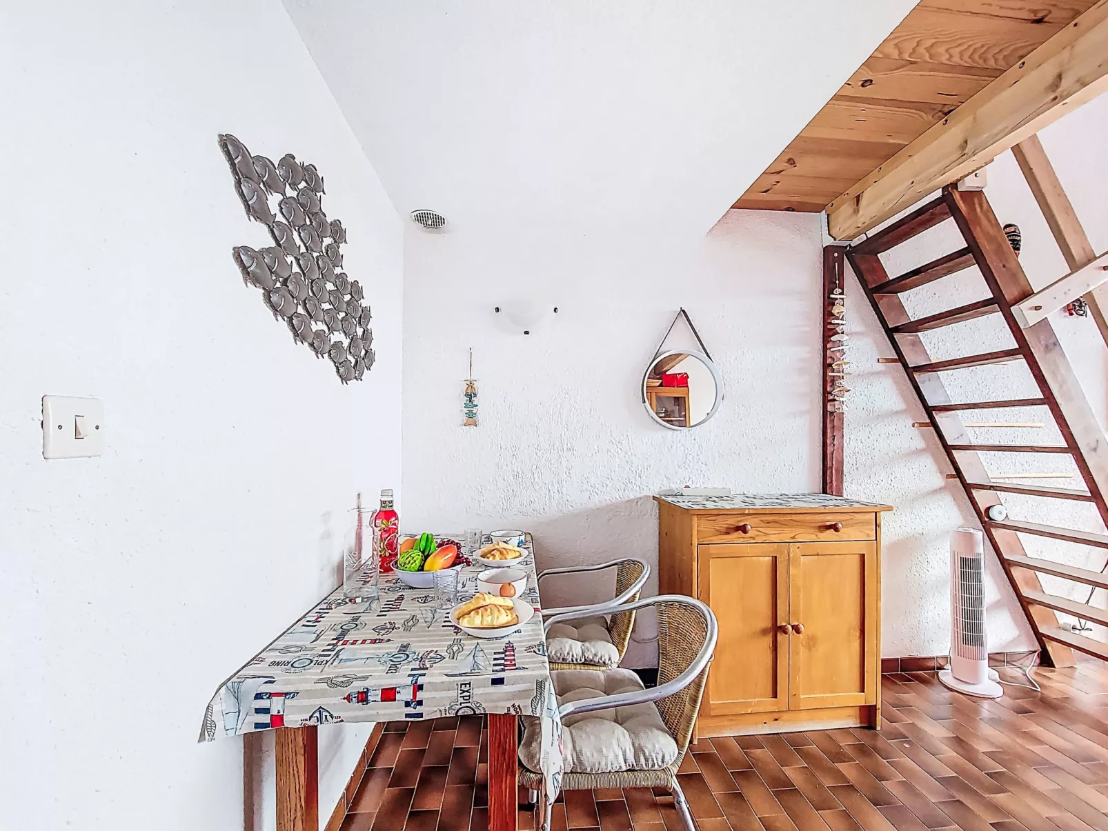 Les Hameaux de l'Ile Rousse - Binnen