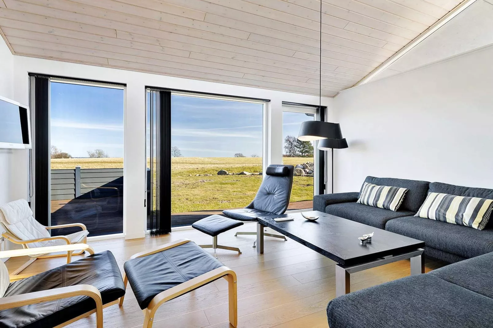 Vakantiehuis aan de kust met spa en sauna - Binnen