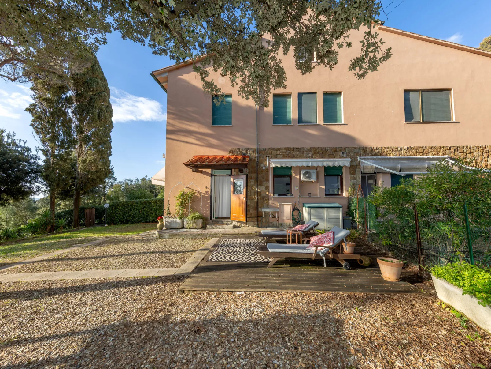 La casetta immersa nel verde