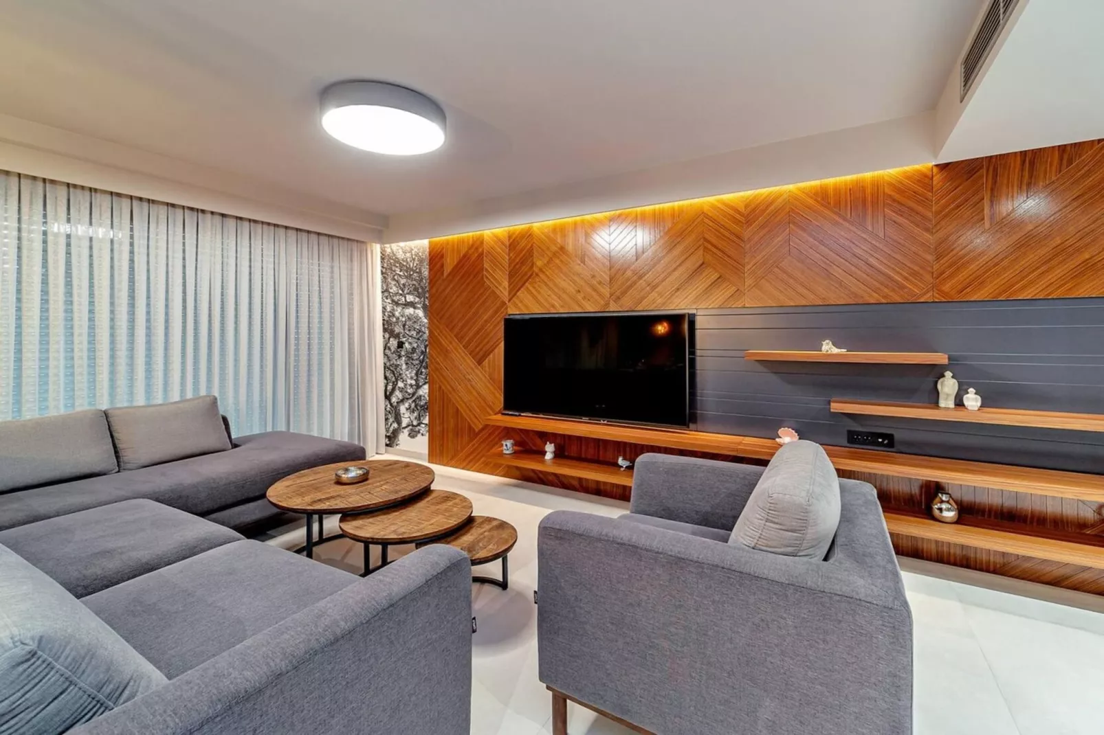 Luxury Villa Delight I – Promajna, Heated Pool