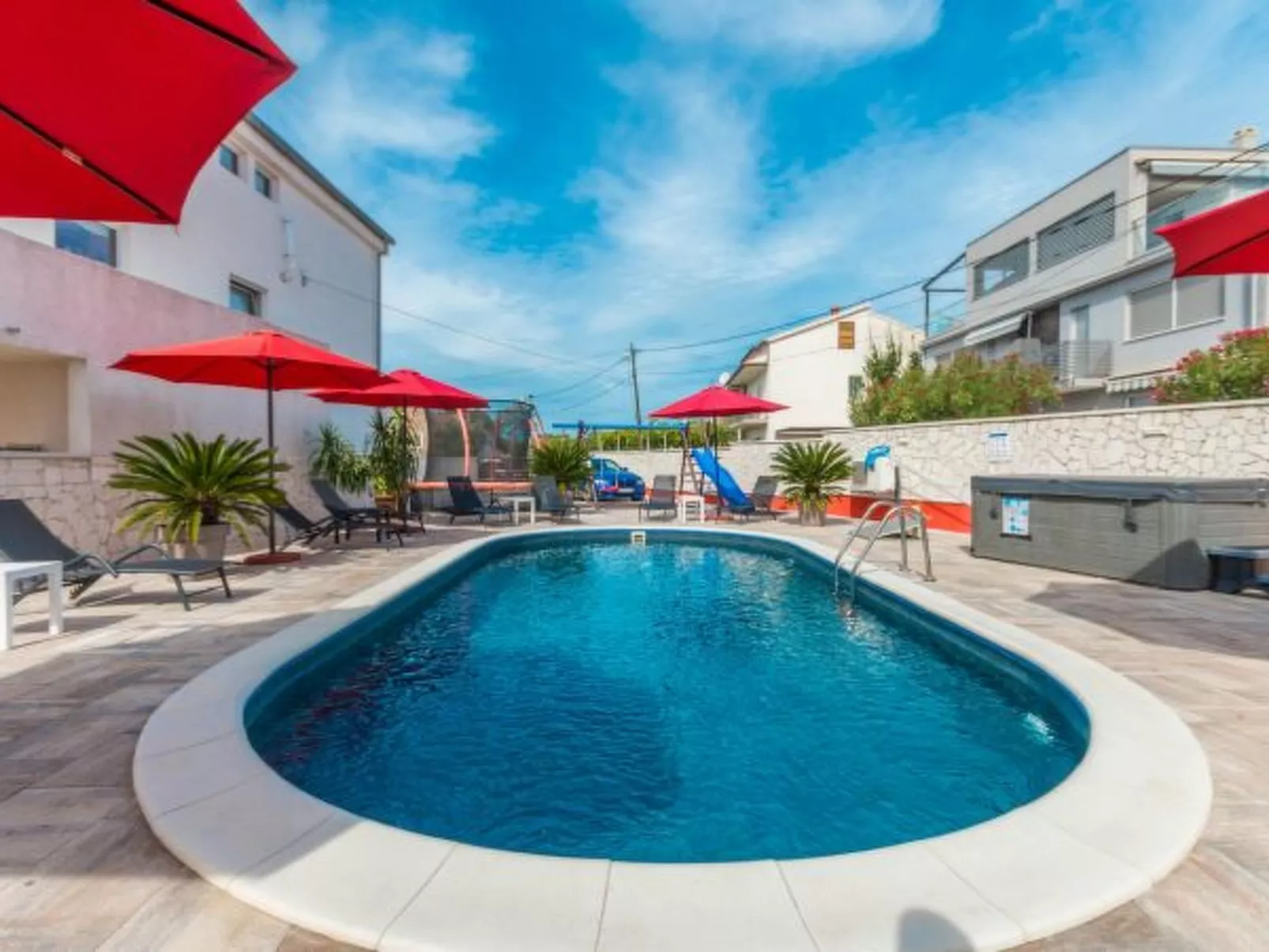 XXXL Villa Ancora with heated pool