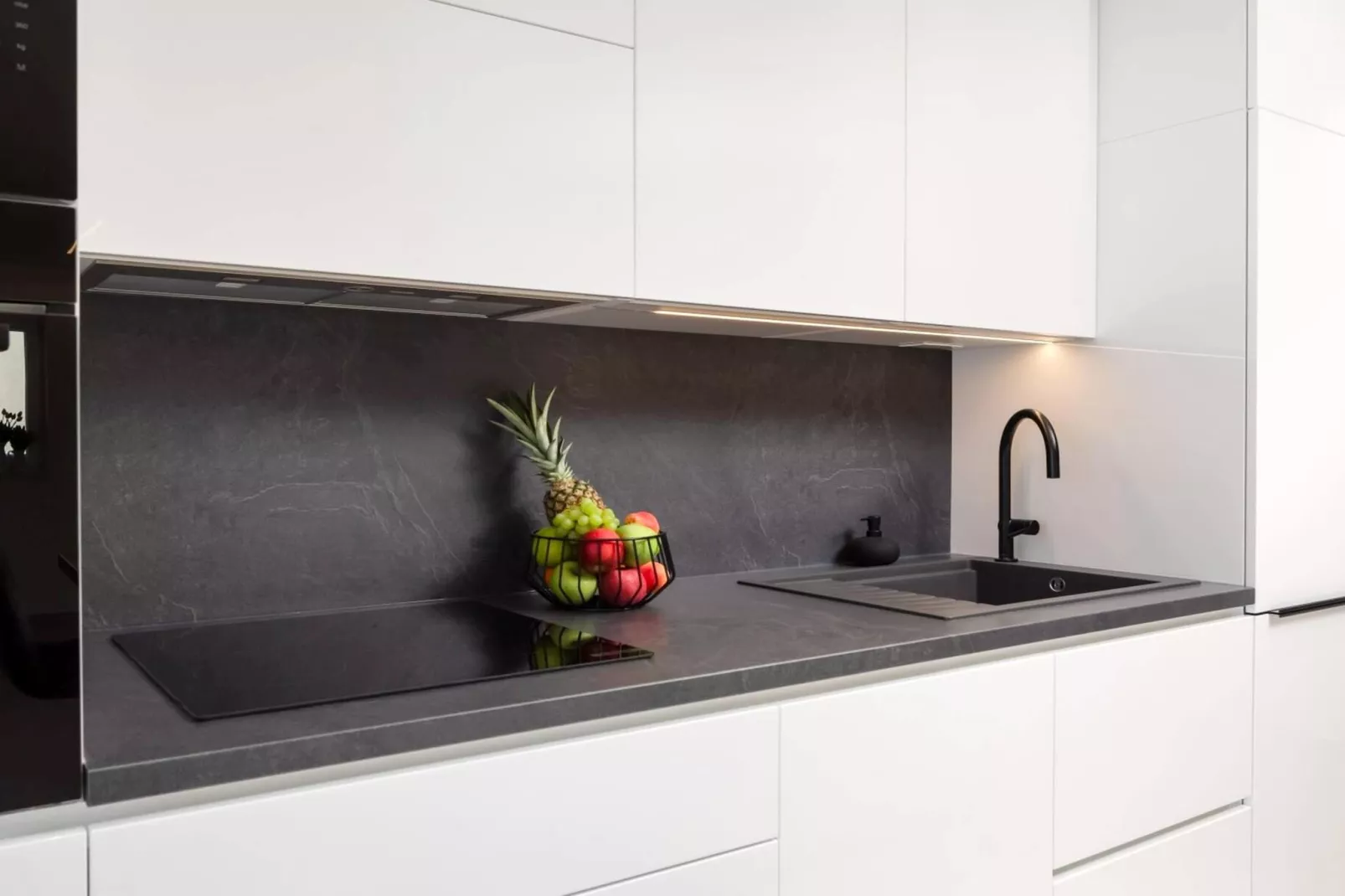 Luxury Apartment Silvery Split with Sauna, Jacuzzi