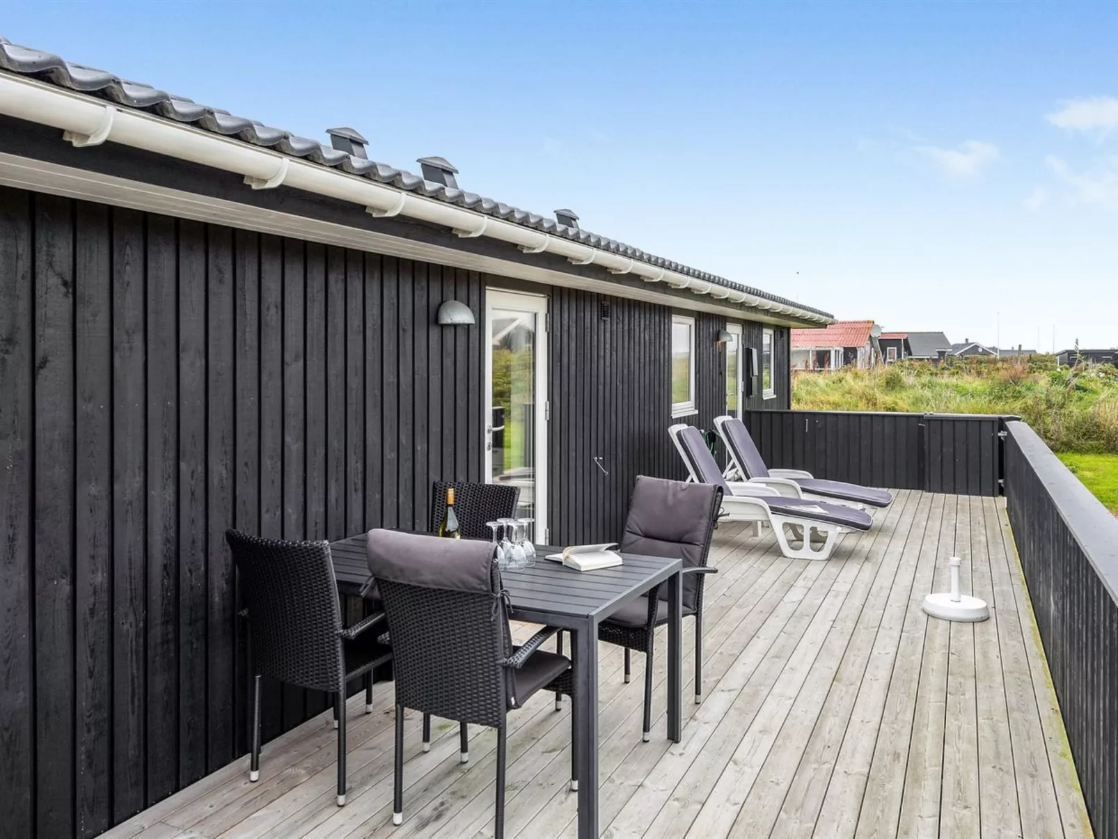 "Erza" - 500m from the sea - Buiten