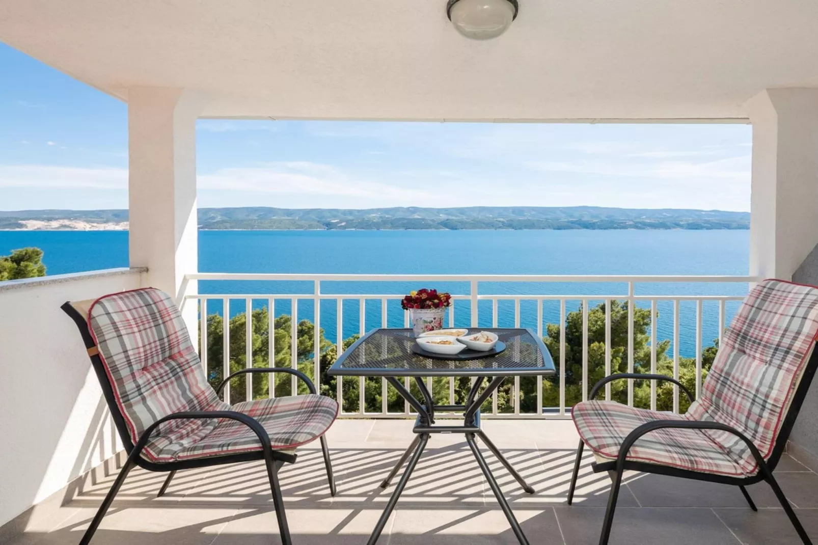 Luxury Villa Holiday Residence Omis w/ Heated Pool - Terrasbalkon