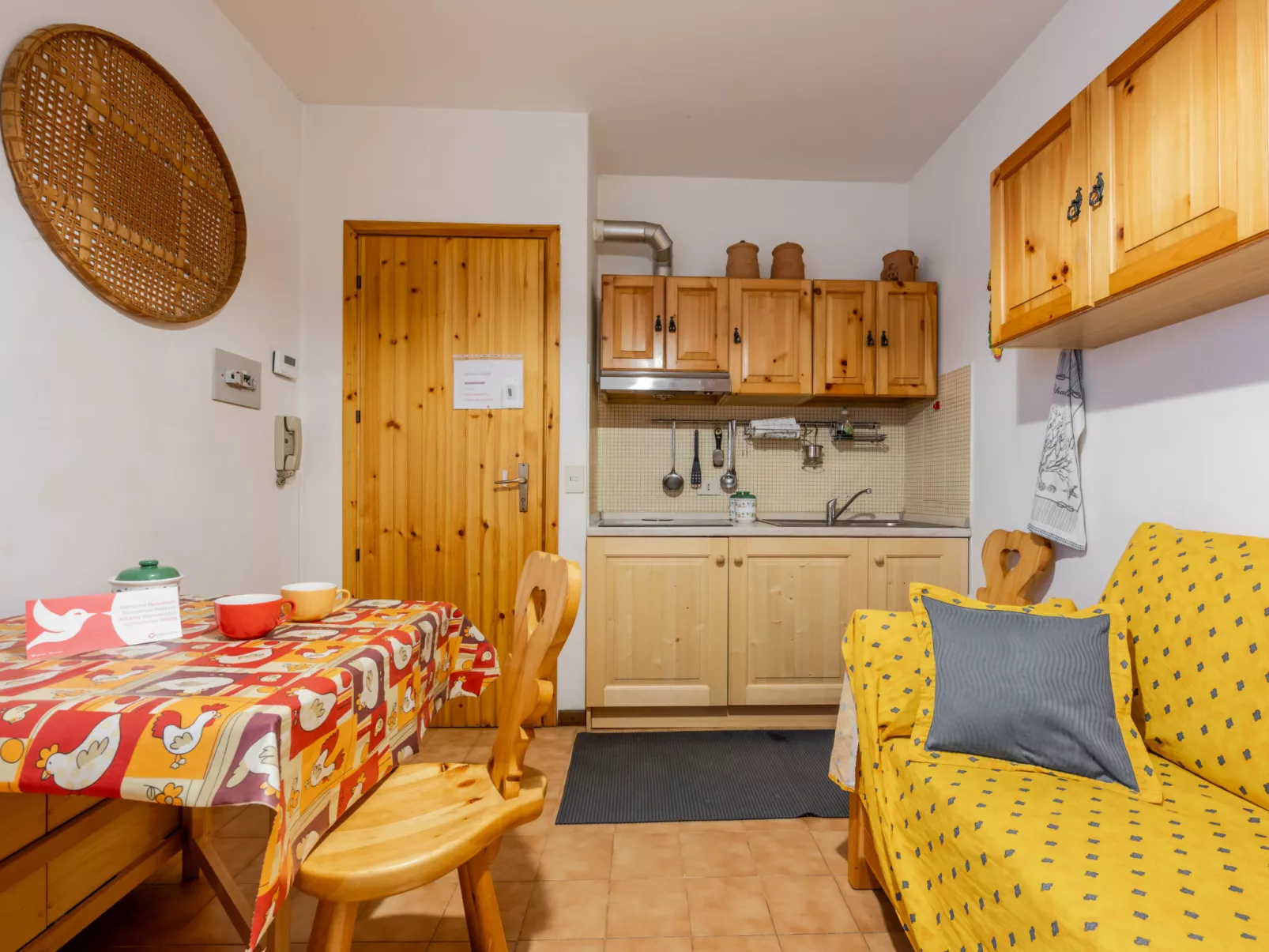 Ai piedi del Monte - Binnen