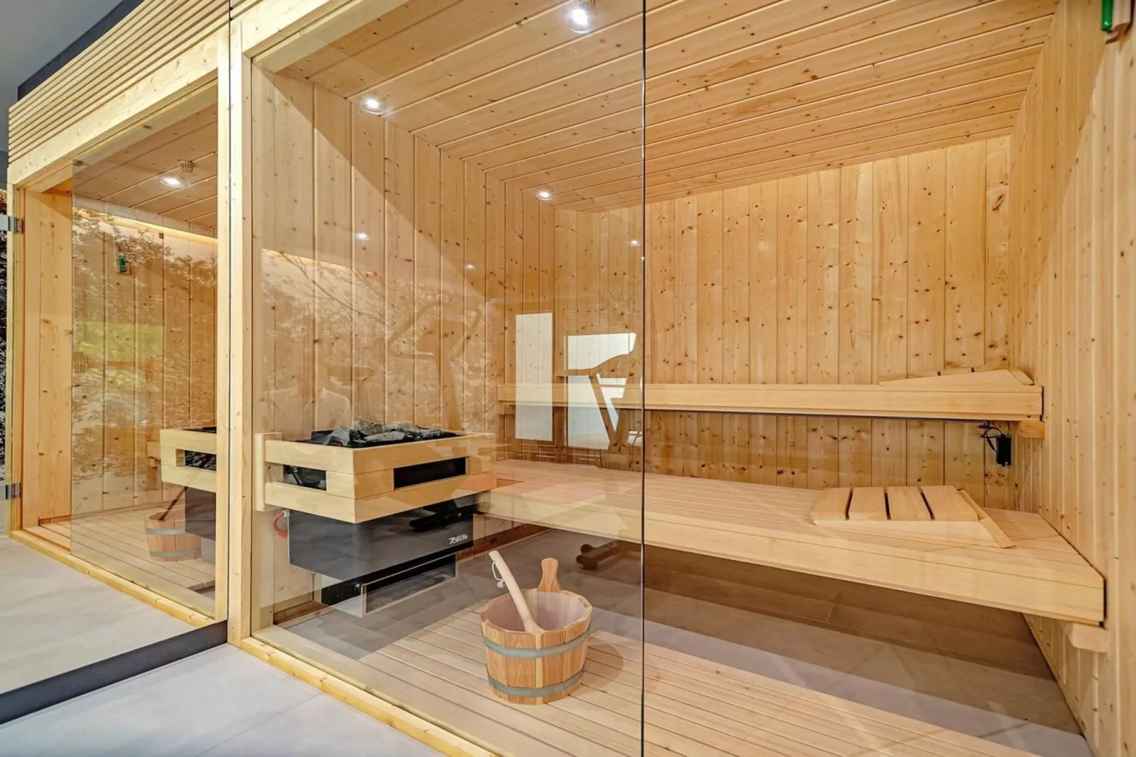 Luxury Villa Delight II – Promajna, Heated Pool - Faciliteiten