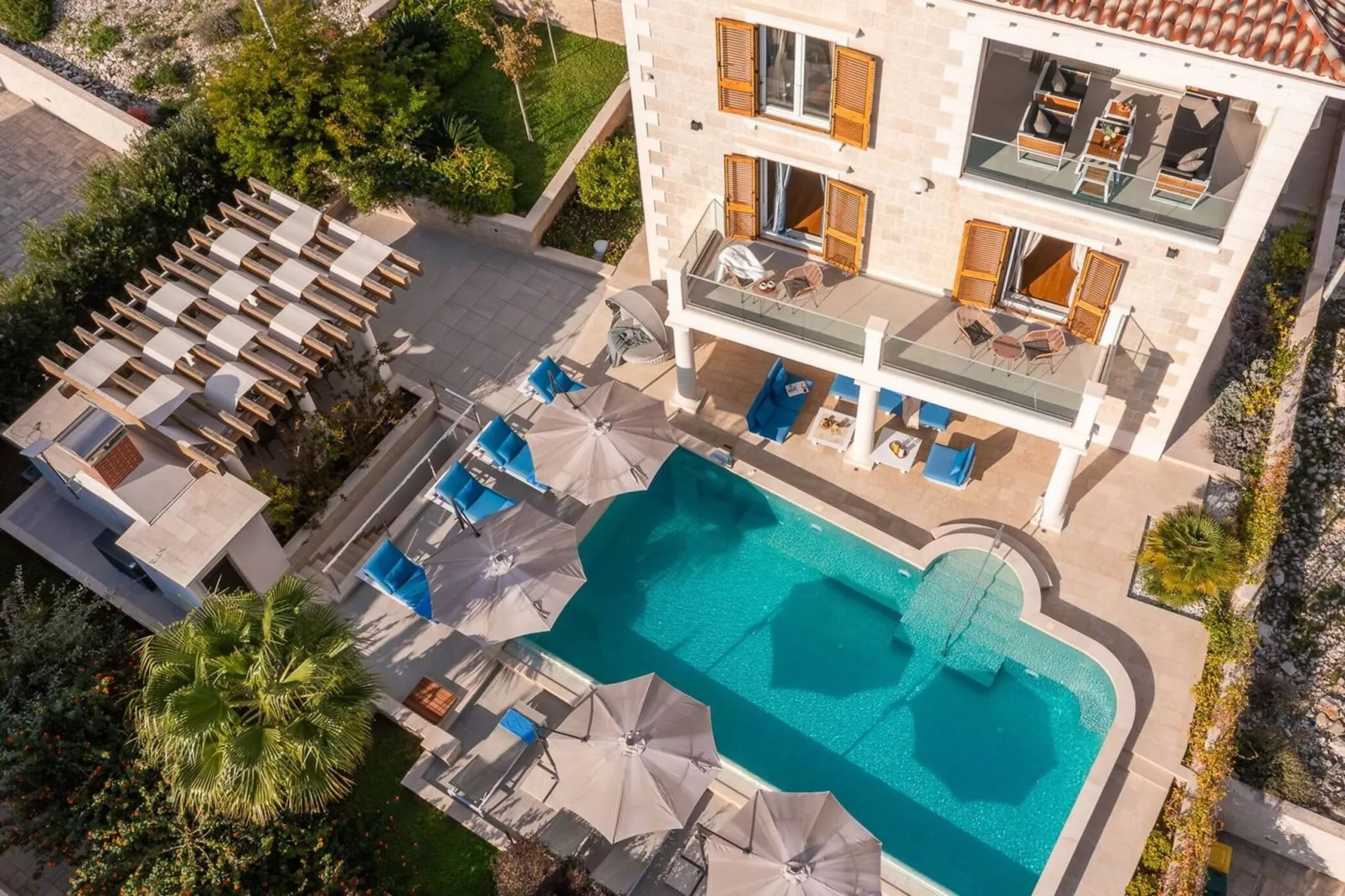 Luxury Seafront Villa Castello Rogoznica with Pool - Buitenkant zomer