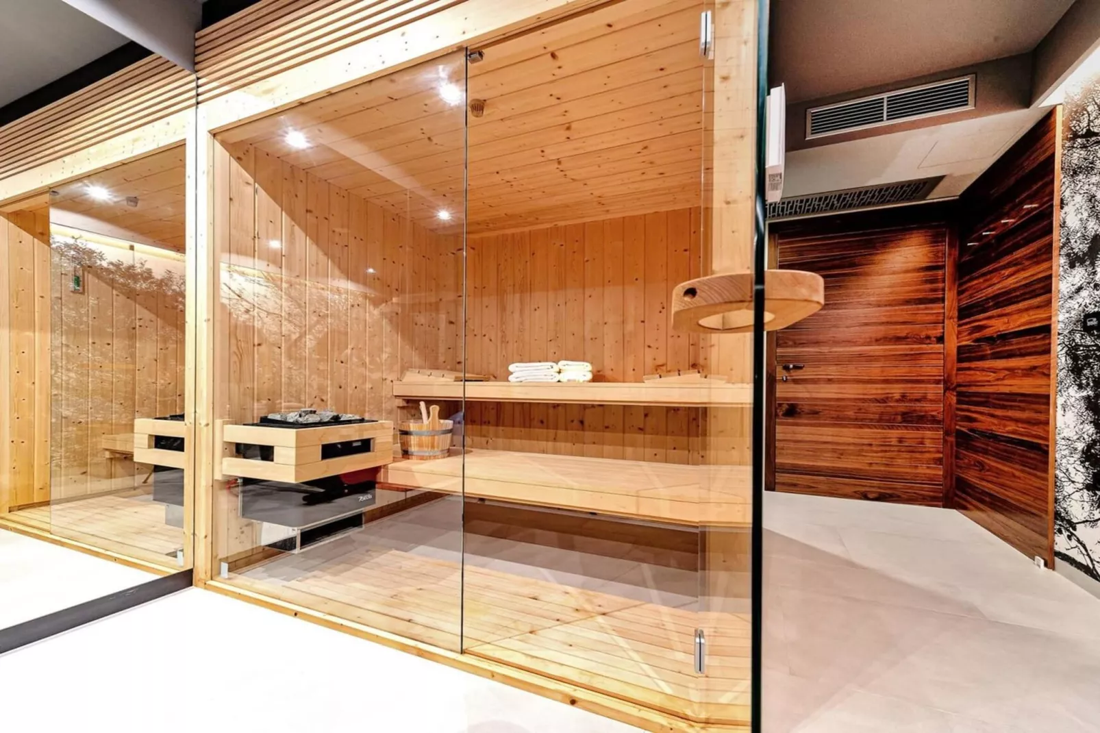 Luxury Villa Delight I – Promajna, Heated Pool - Faciliteiten