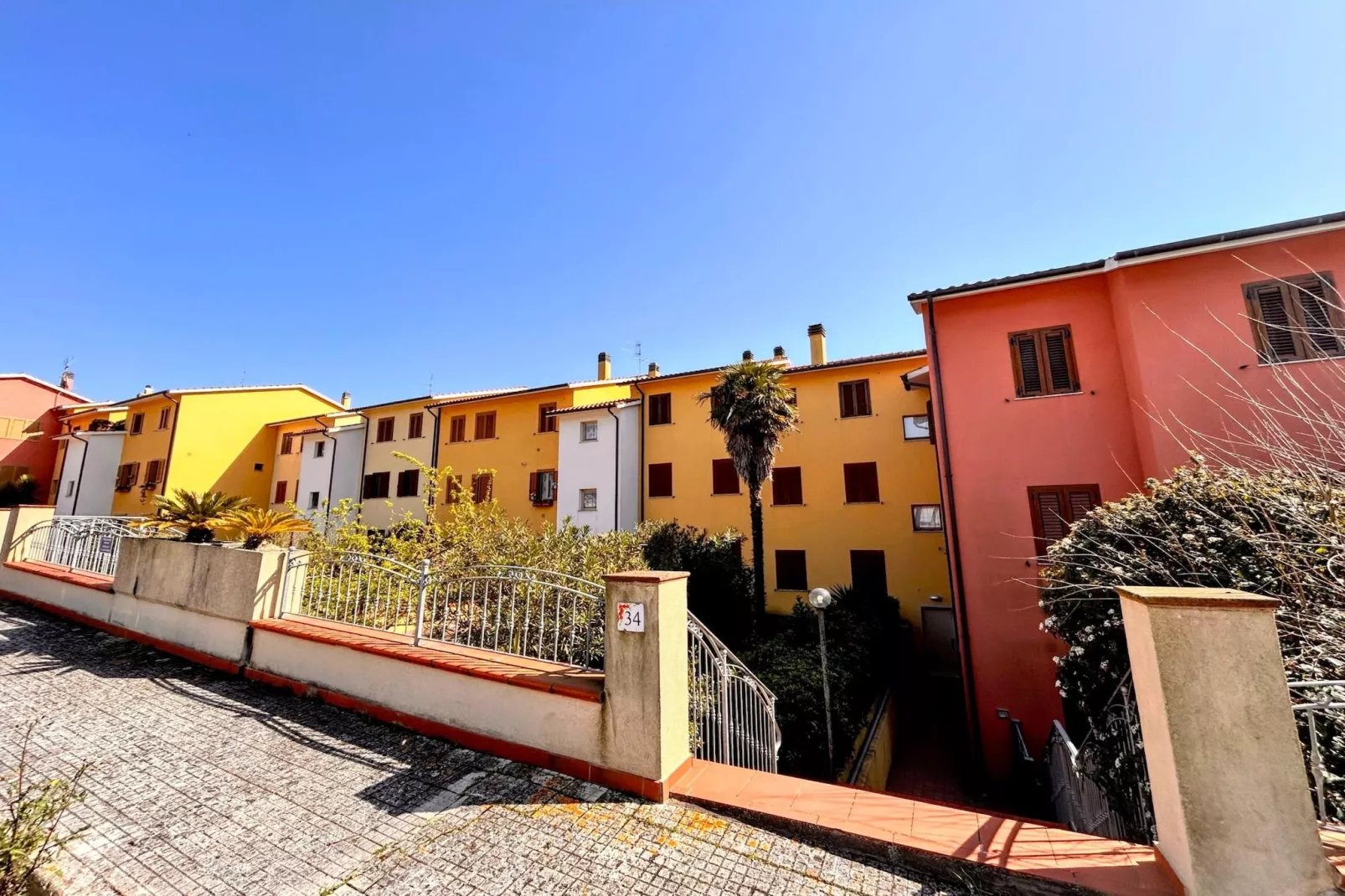 TRILO NOVELLA 2 - Buitenkant zomer