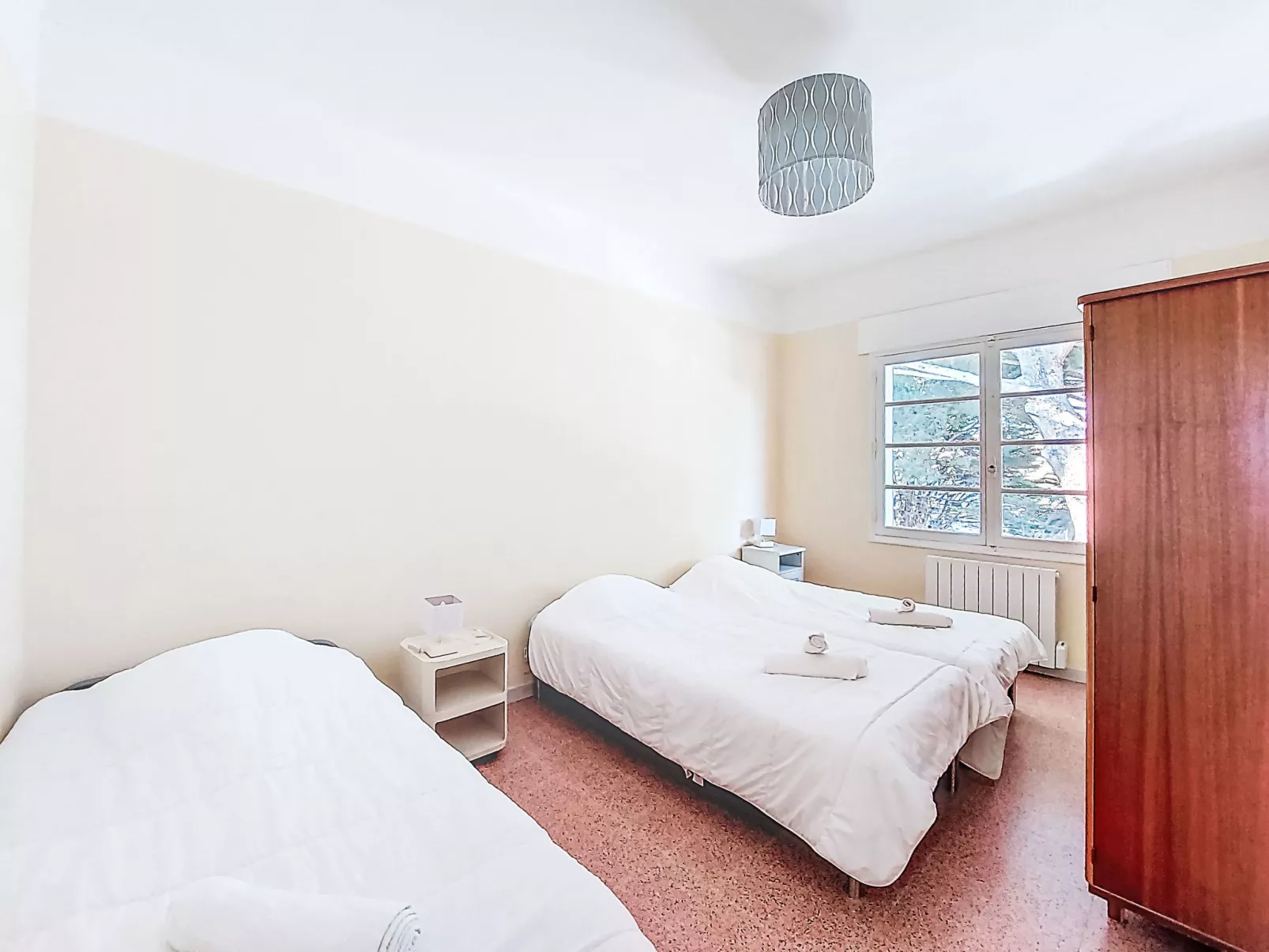 Les Trois A - Binnen