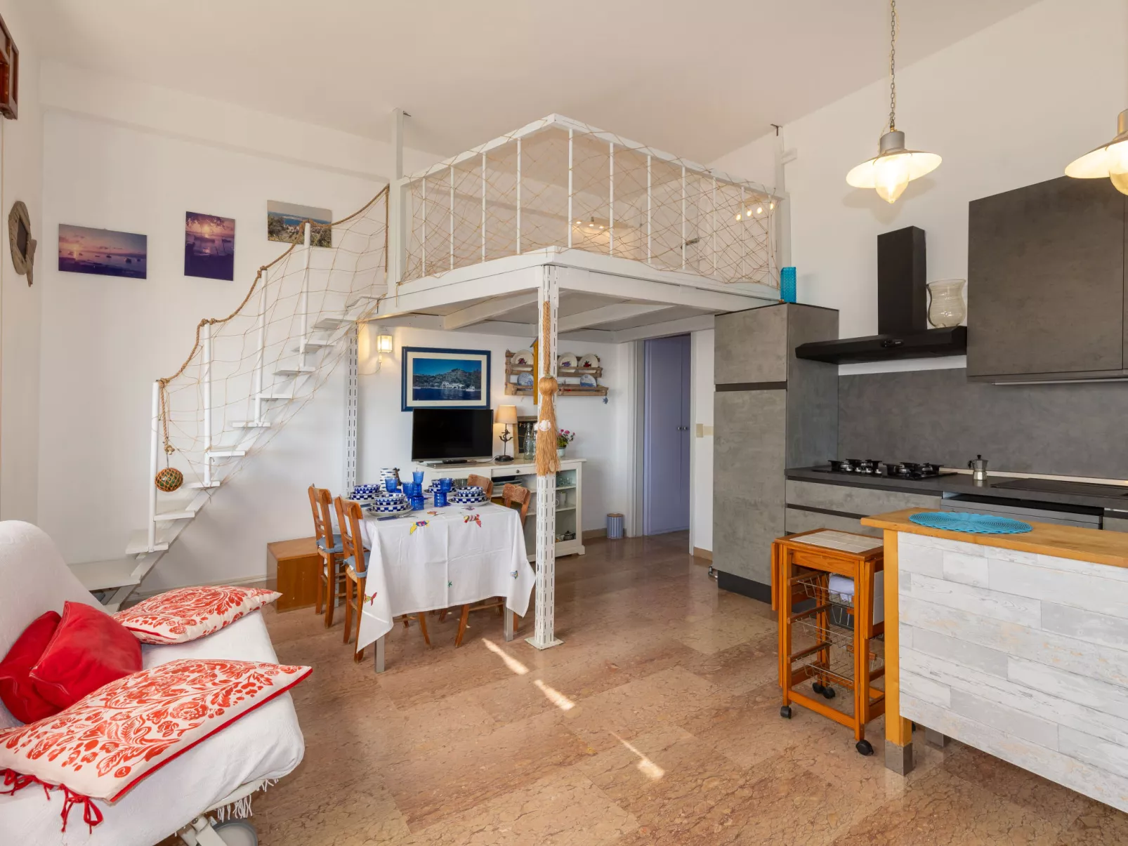 La casetta immersa nel verde - Binnen