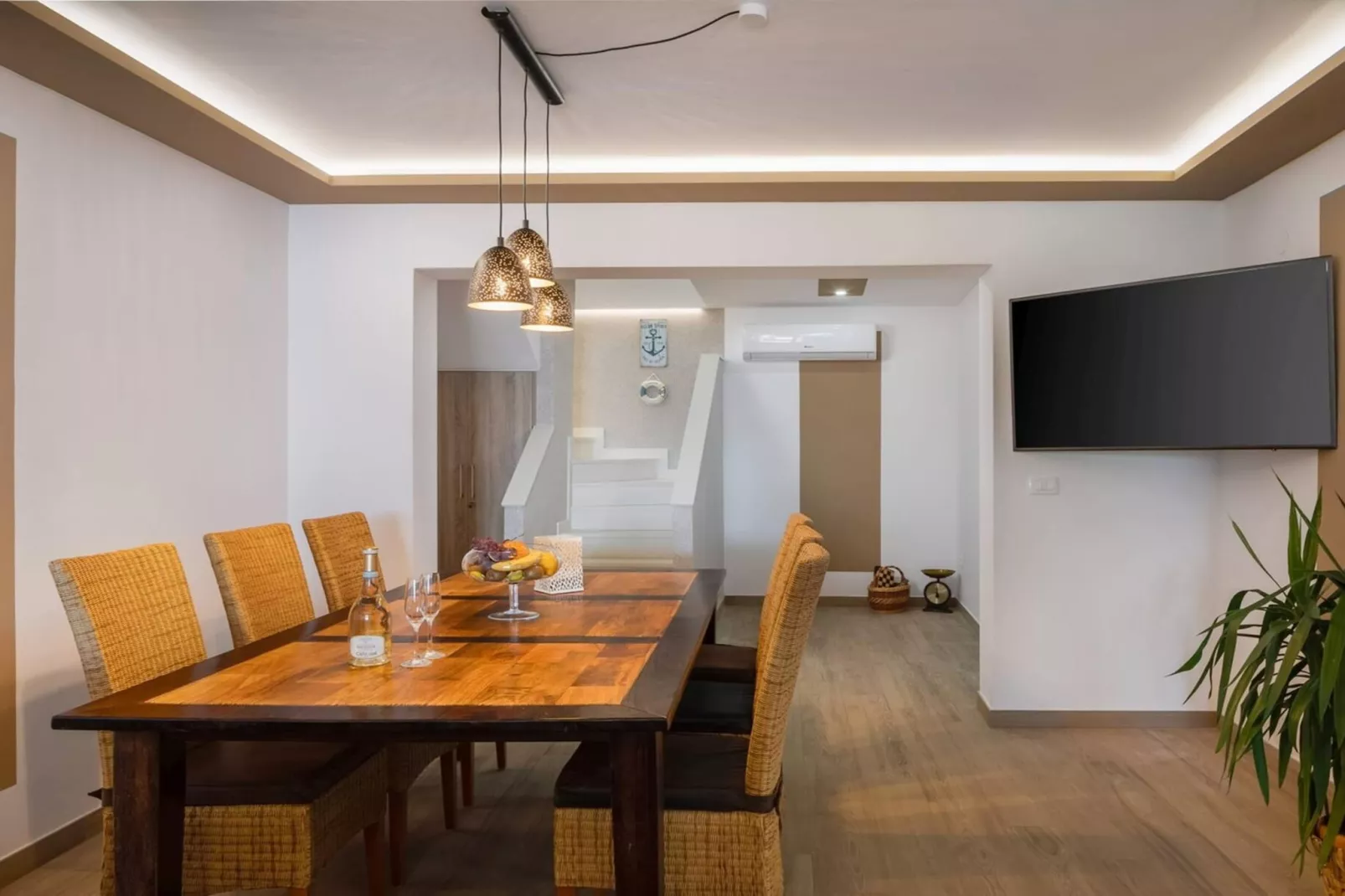 Luxury Villa Holiday Residence Omis w/ Heated Pool - Eetkamer