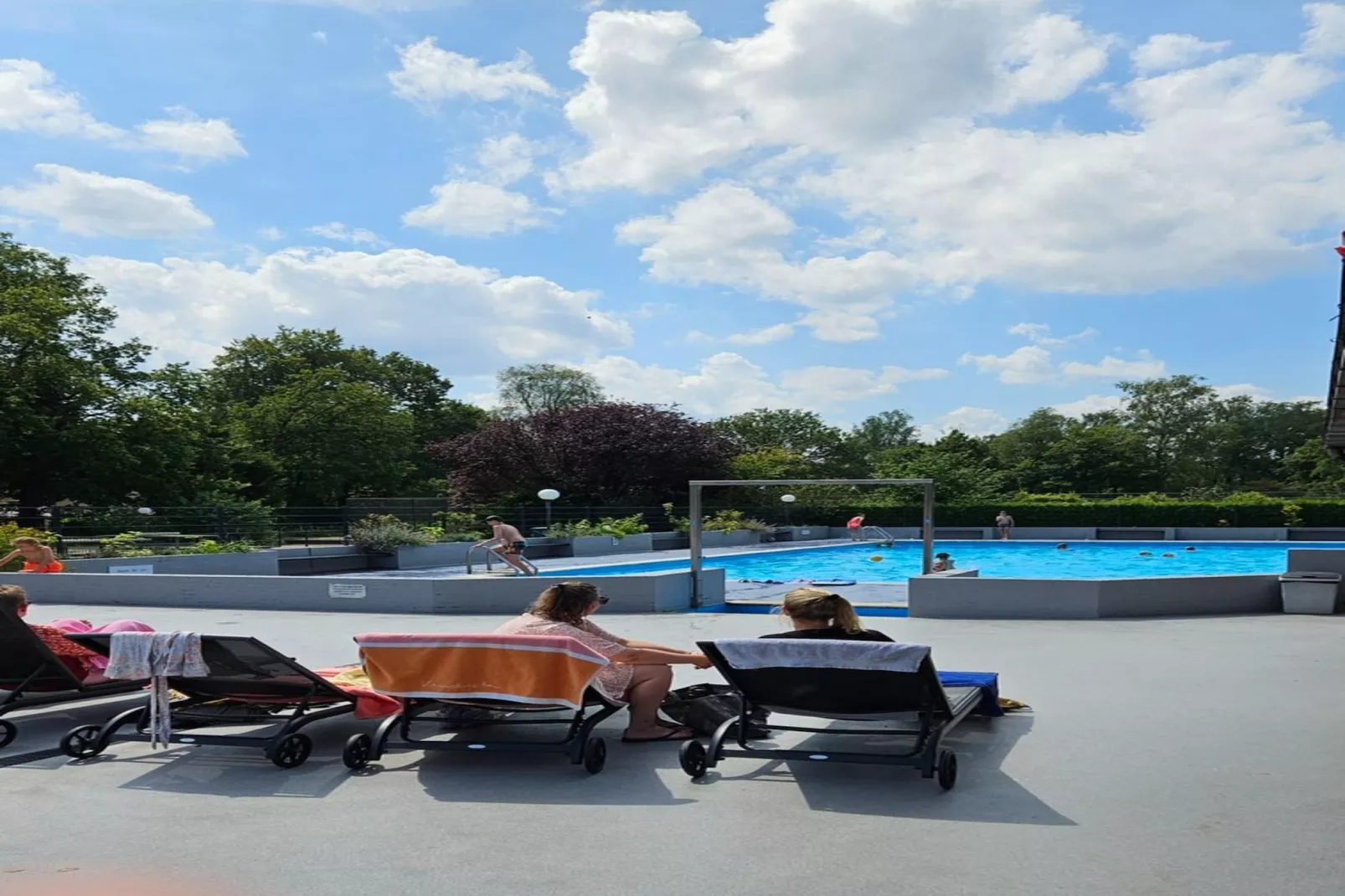 Farm Lodge 676 - Zwembad