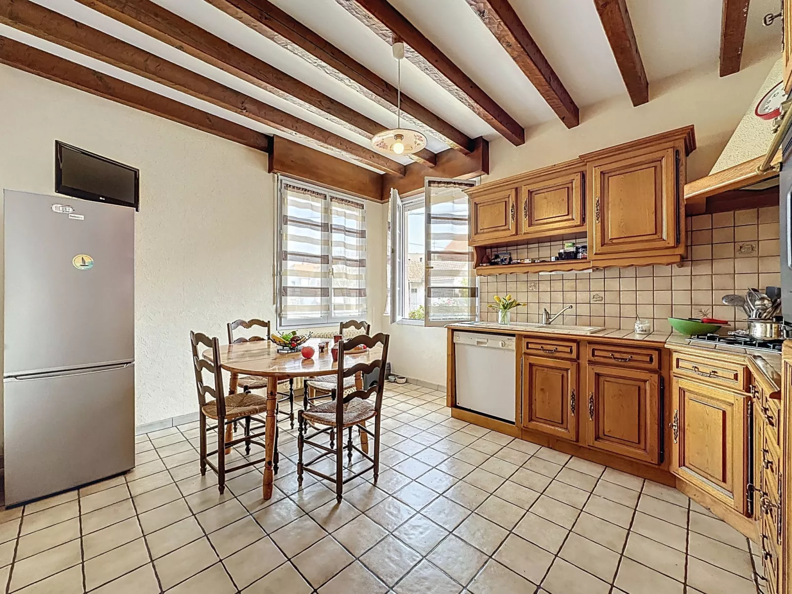 La Rose des Pins - Binnen