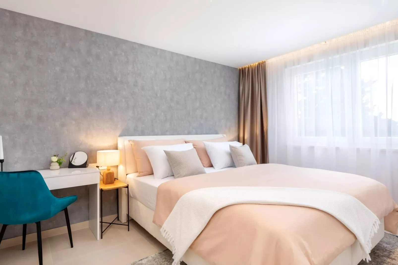 Luxury Apartment Silvery Split with Sauna, Jacuzzi - Slaapkamer